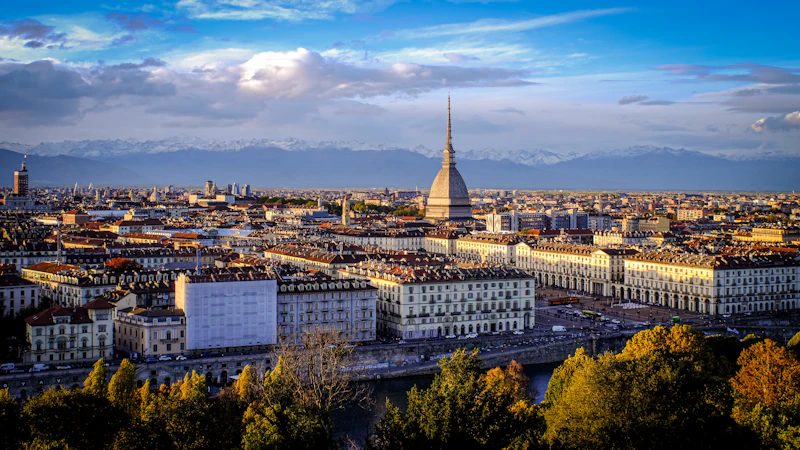 Top Sports Bars in Turin to Watch the Match With the Crowd