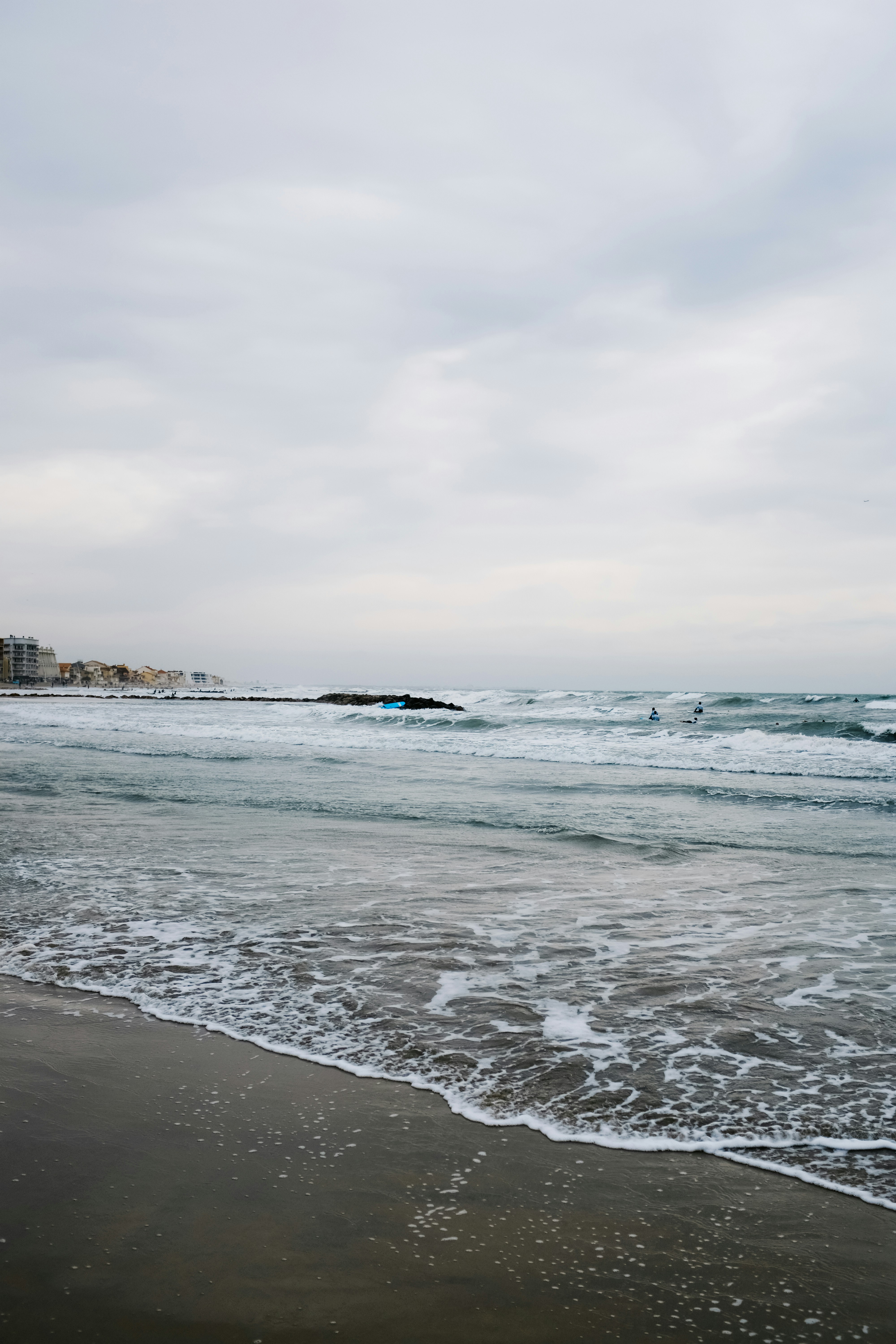 Photo by adrienolichon