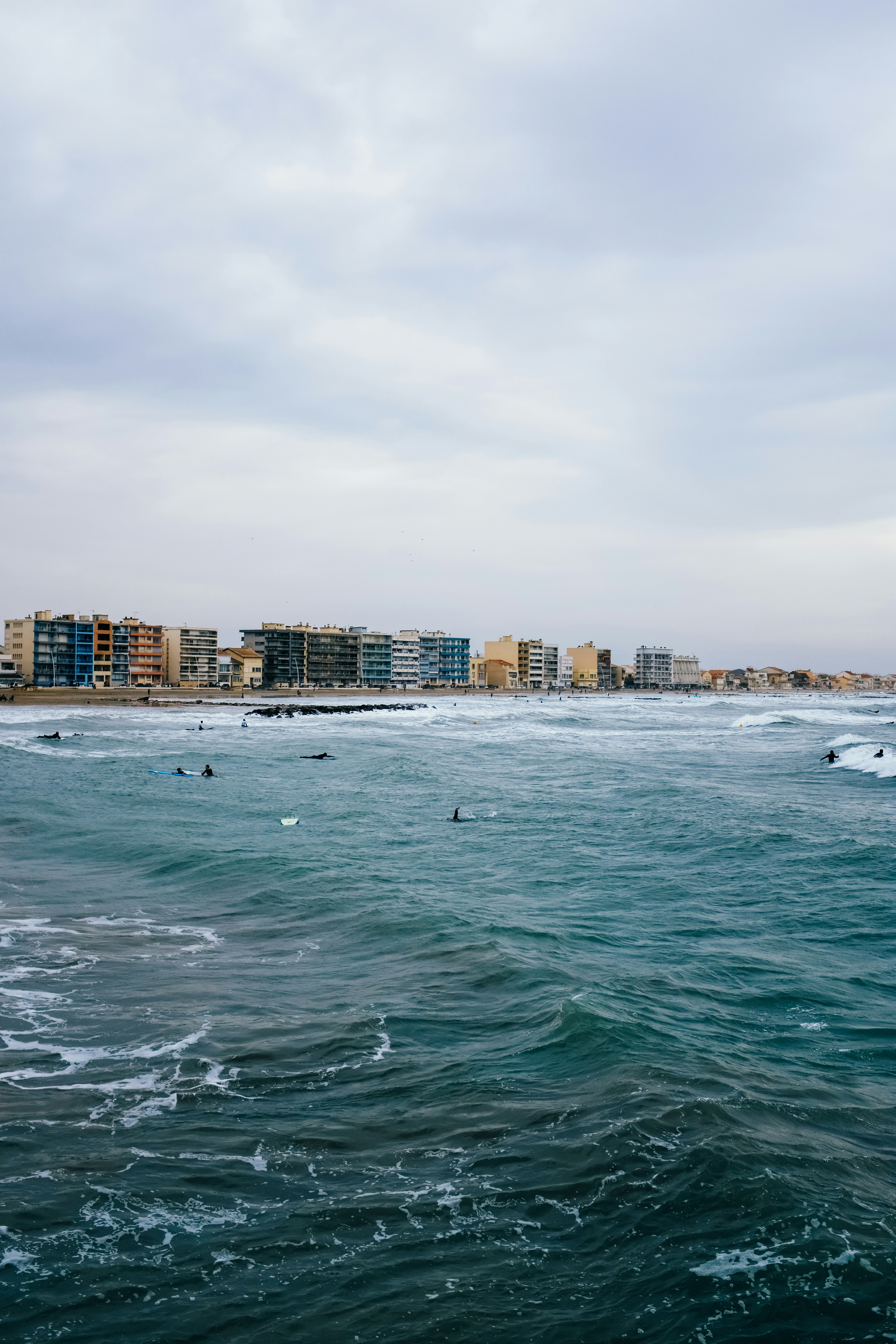 Photo by adrienolichon