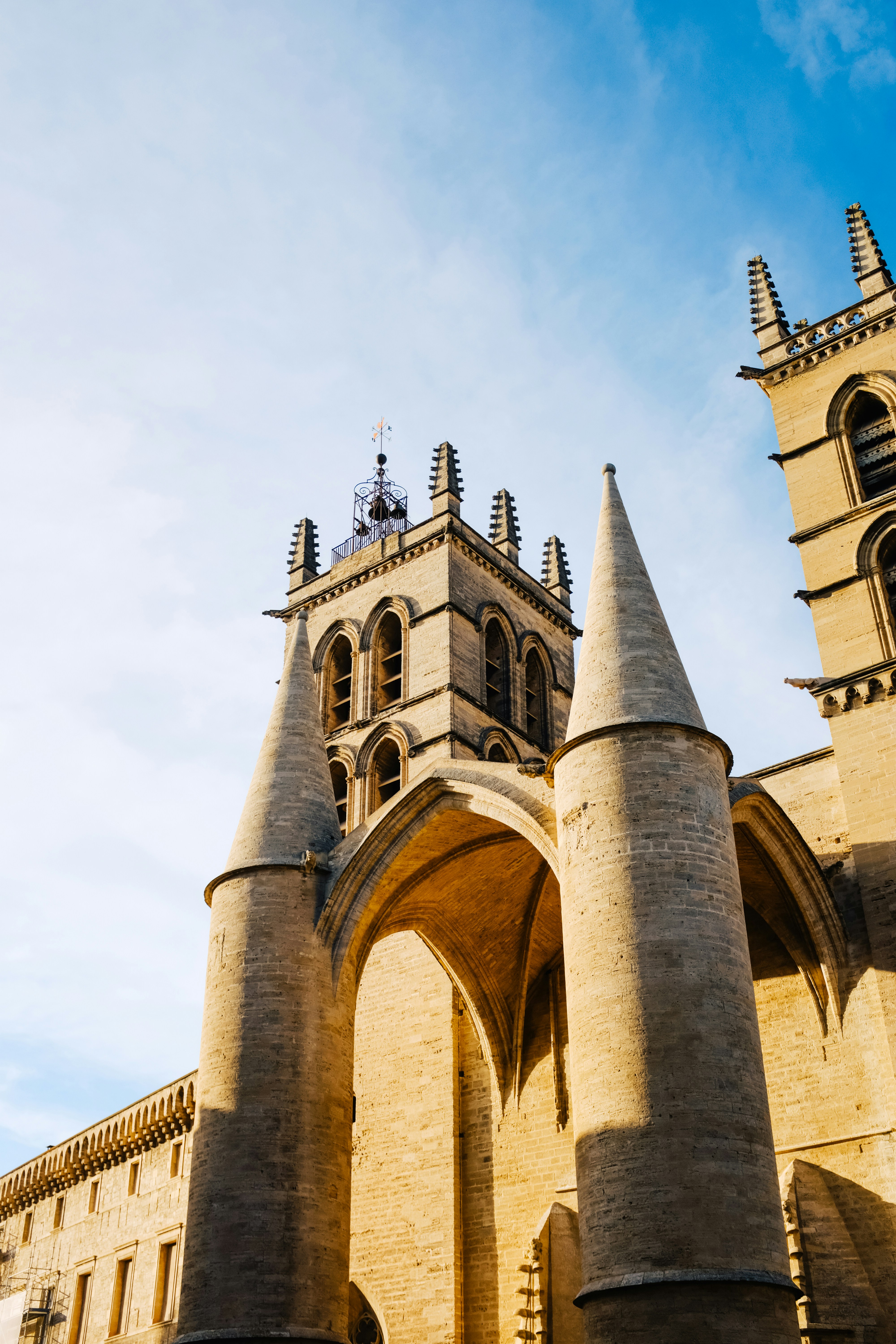 Photo by adrienolichon