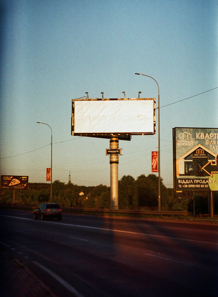 Bilbord u gradu