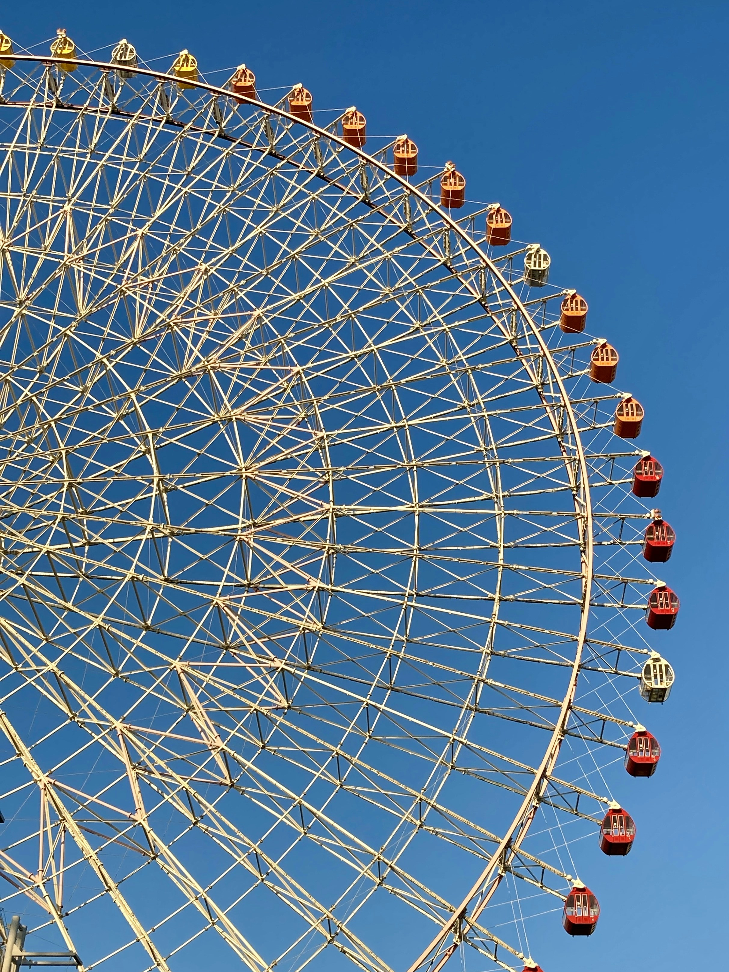 Photo by thomaskinto