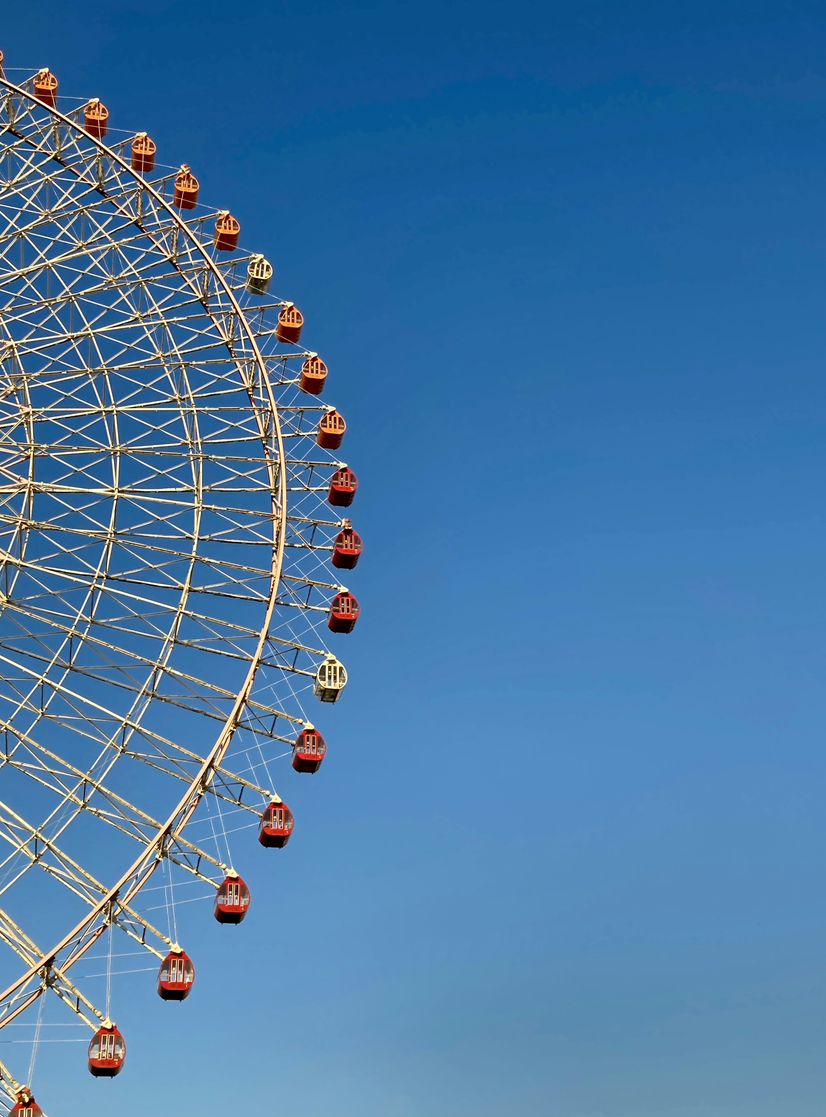 Photo by thomaskinto