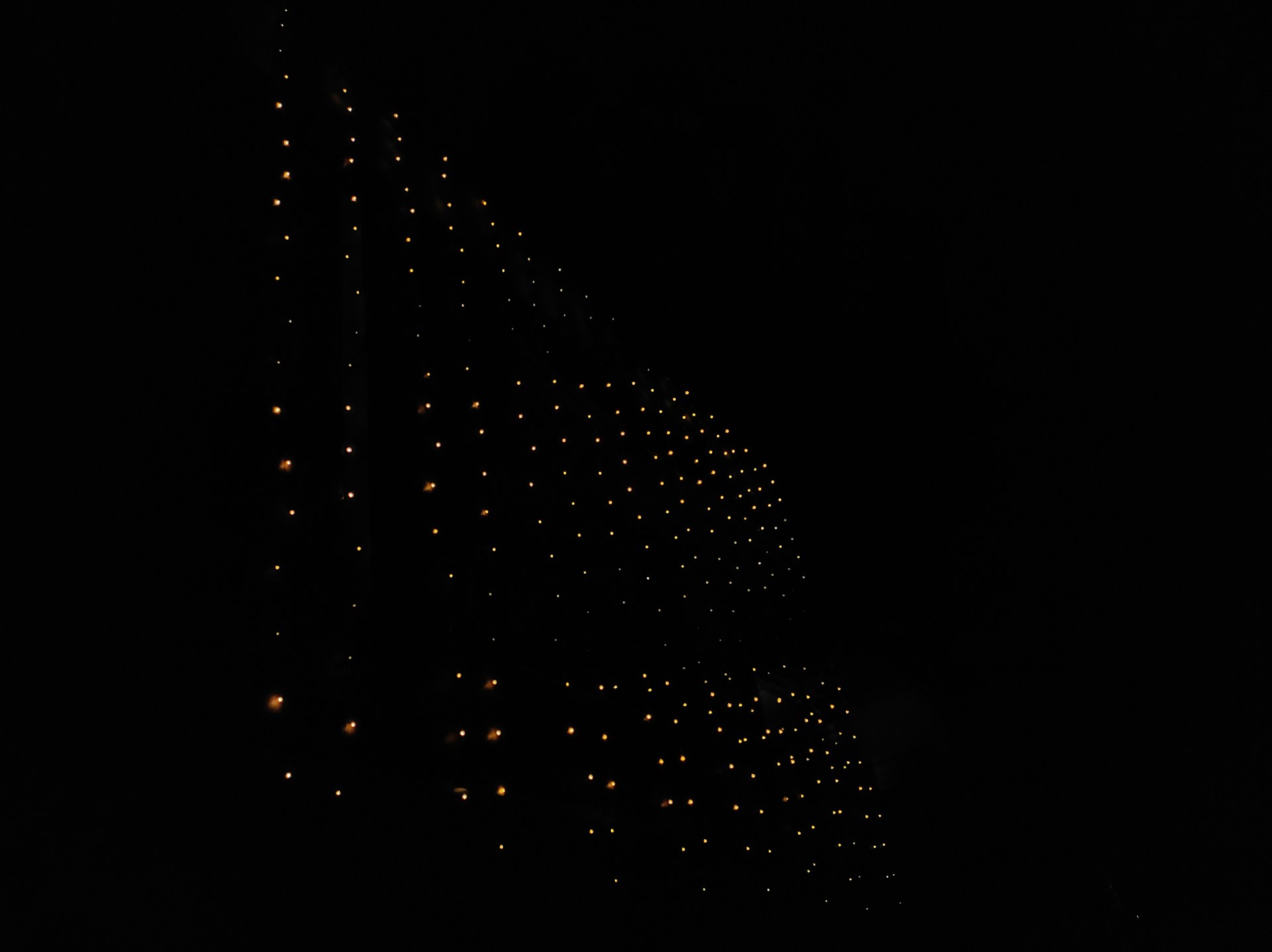 black and white bed linen