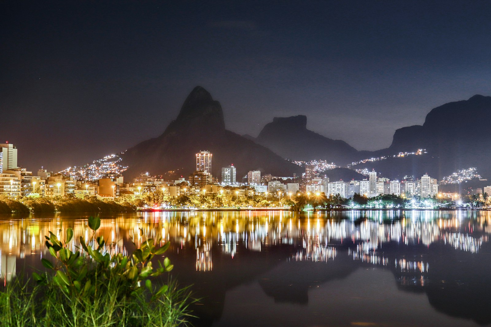 Lapa de noche, Río de Janeiro