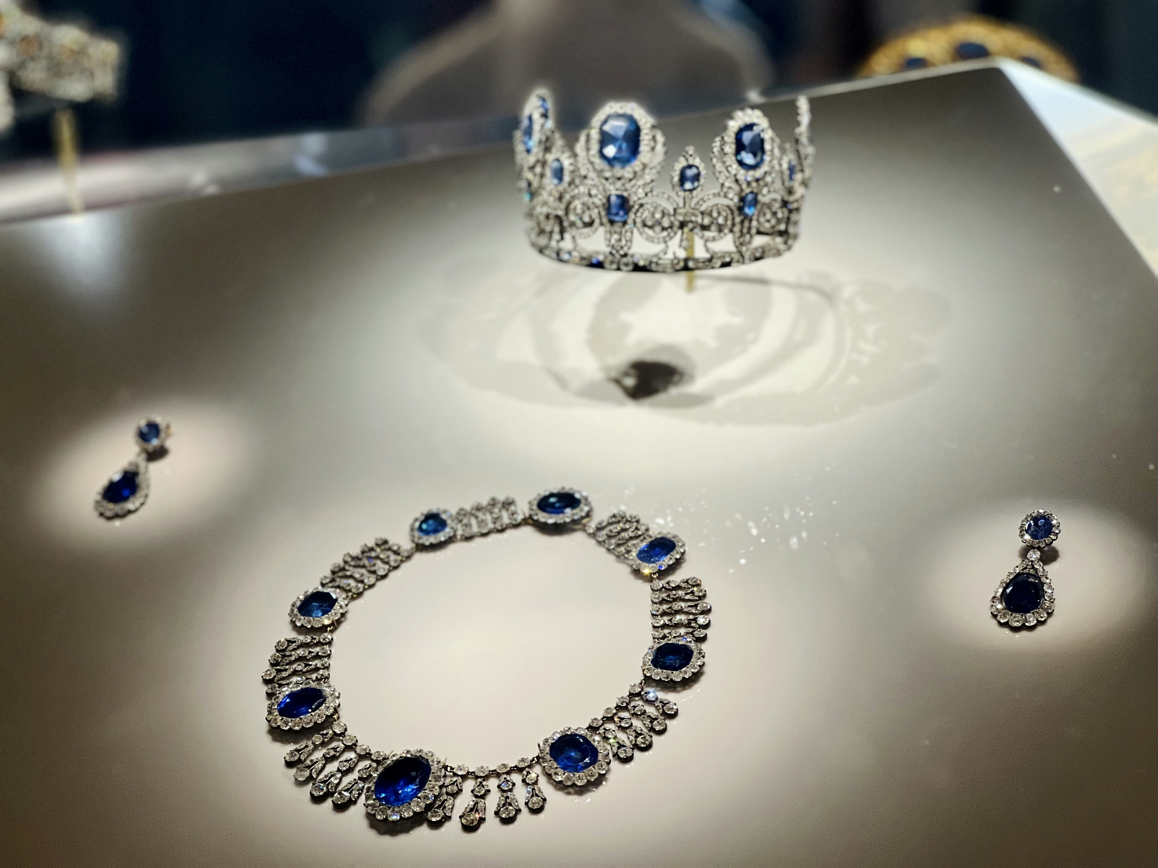 Elegant Diamond Ring