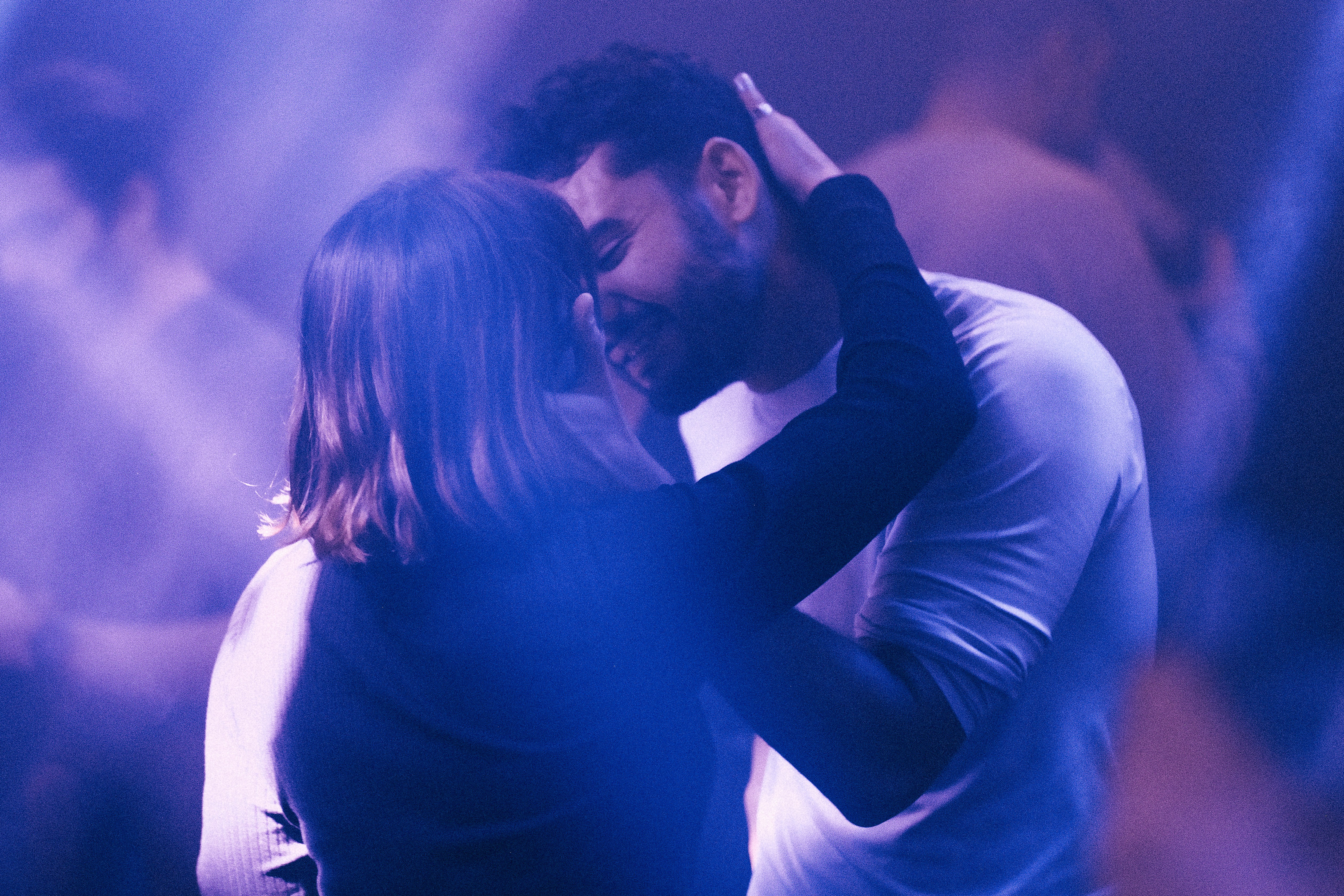 wedding neon lights, wallpaper, Neon Signs at Weddings: Creative Ideas 6