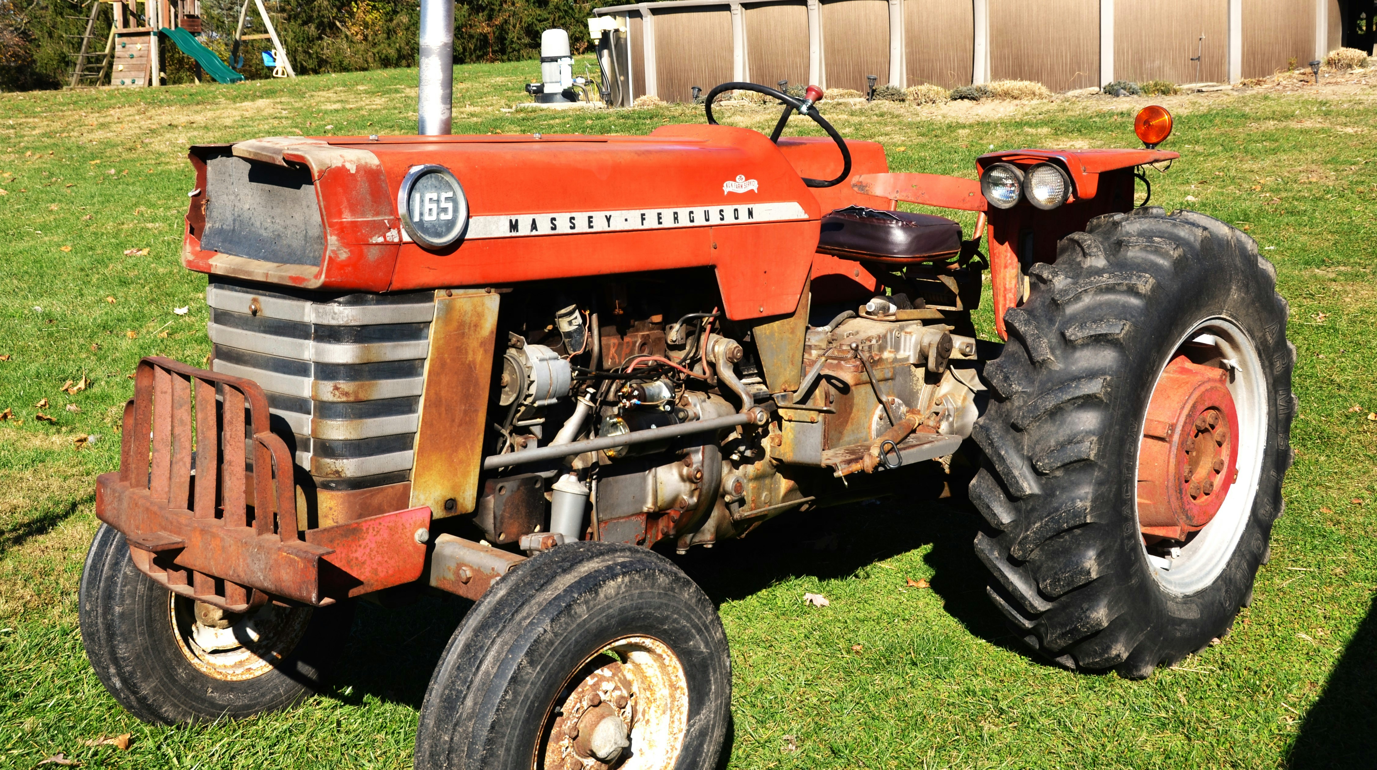Massey Ferguson 240S ile Ne Kadar Hız Yapabilirsiniz?