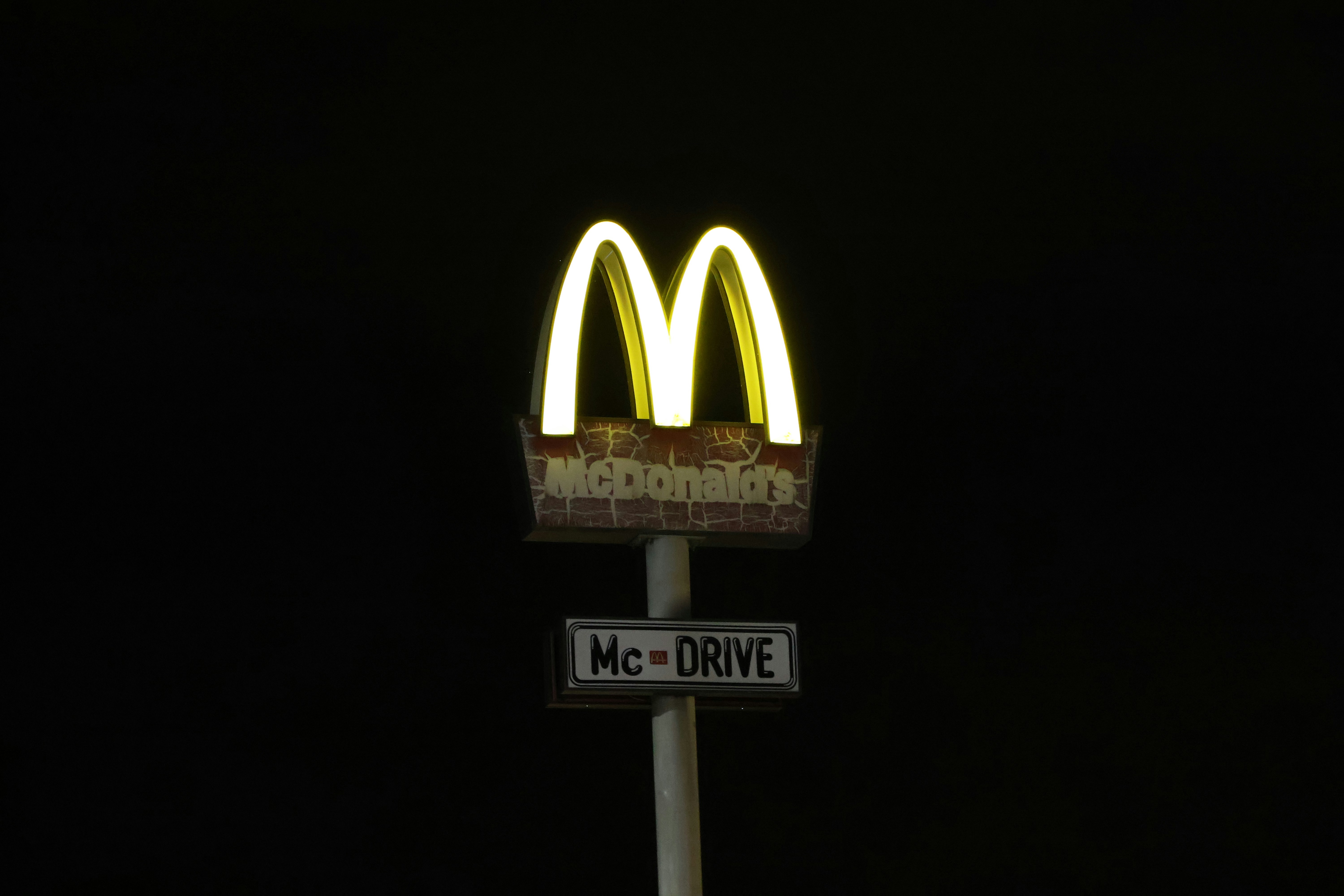 Surjeet Food Shop Logo