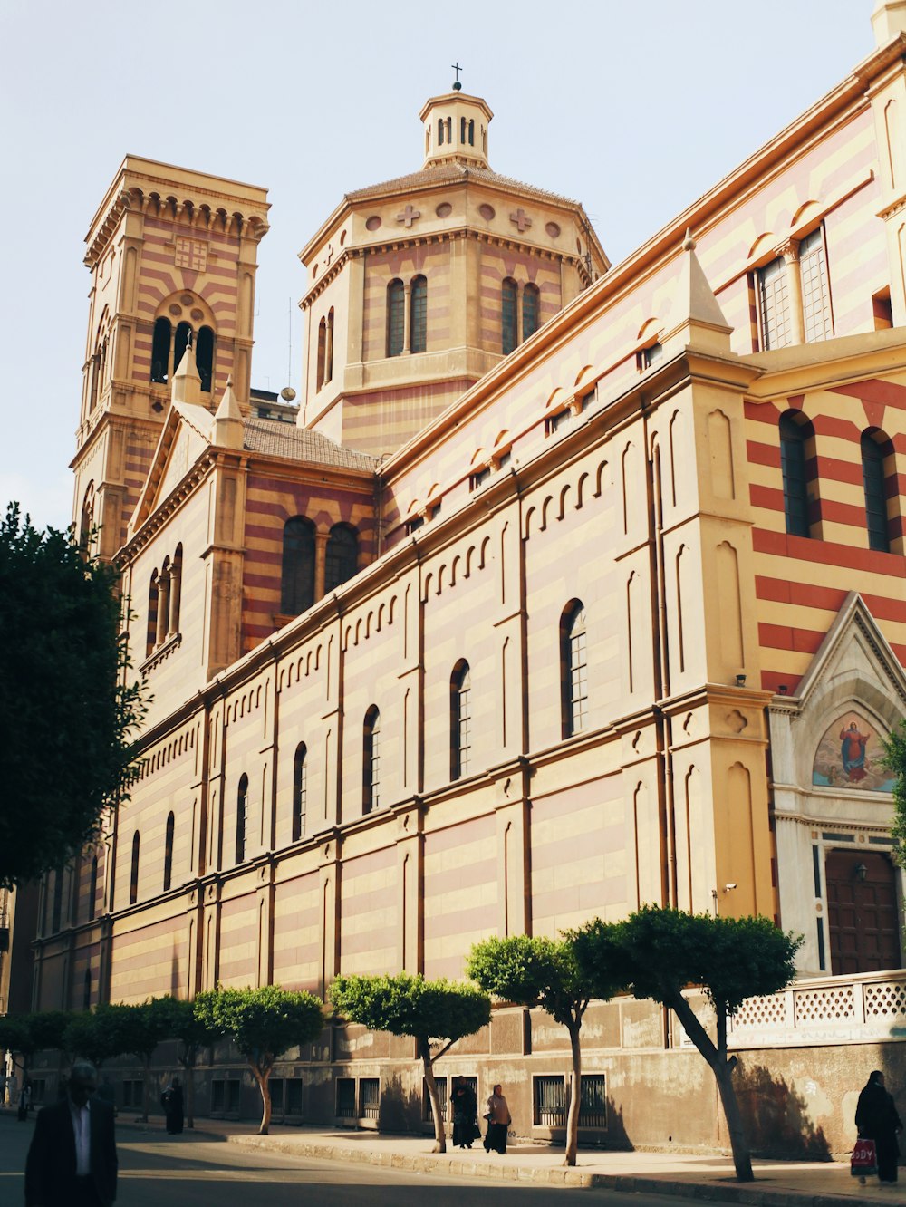 a large building with two towers on top of it