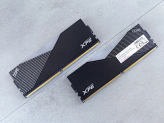 a pair of xfx radeon rx 4800 and rx