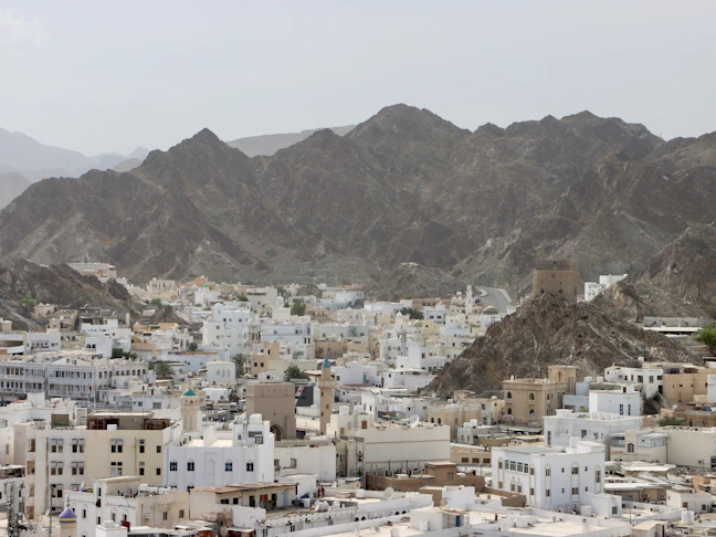 22-Day Middle East Scenic Family Itinerary: April Spring