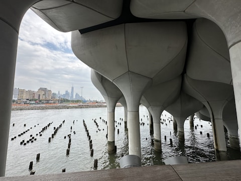 An image depicting an innovative concrete structure.