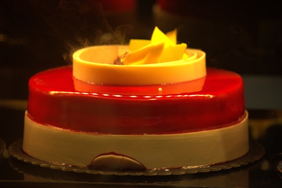 A beautifully decorated cake showcasing Bonbouche's exquisite baking skills.