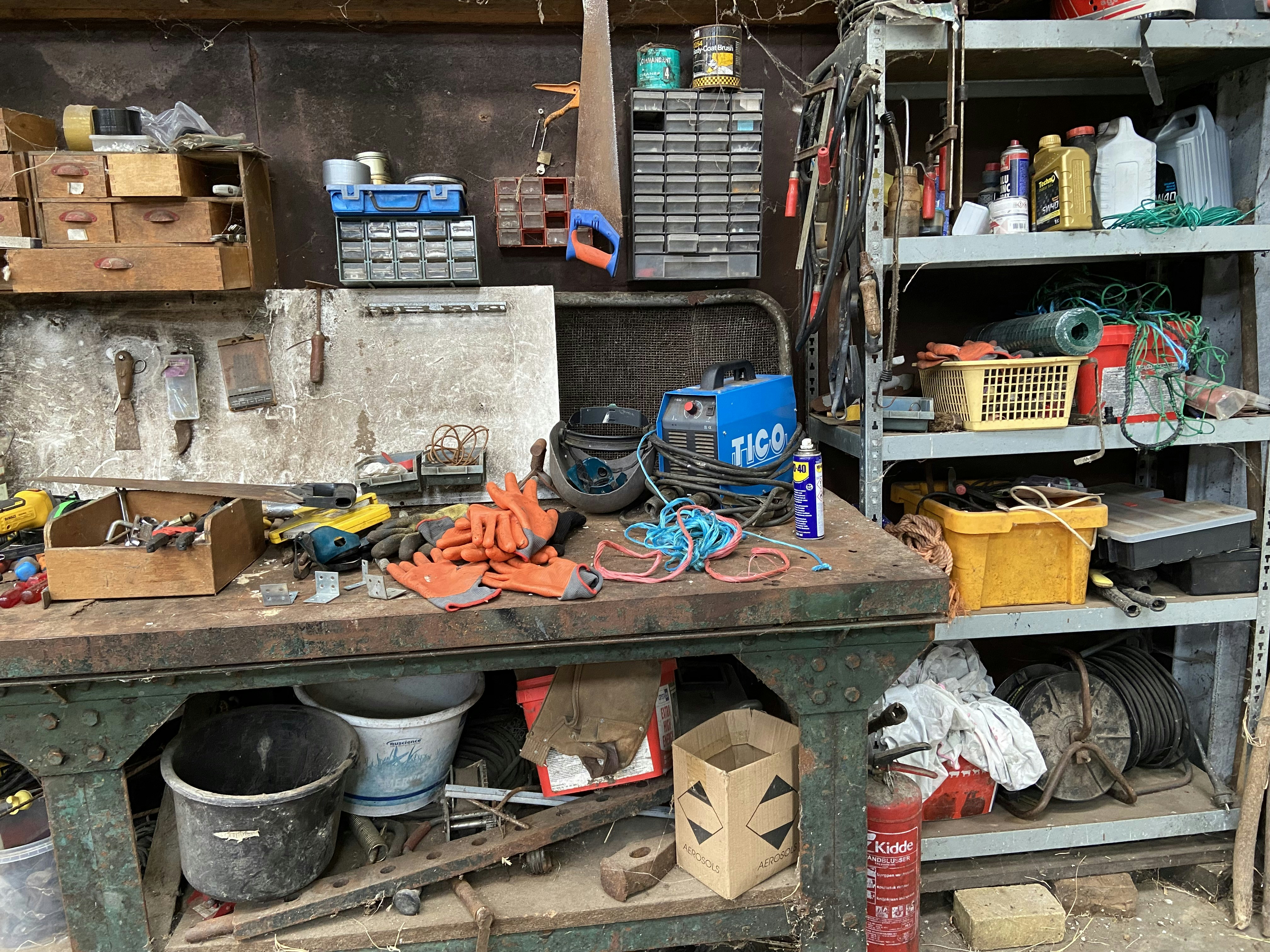 Vật tư sản xuất chất lượng