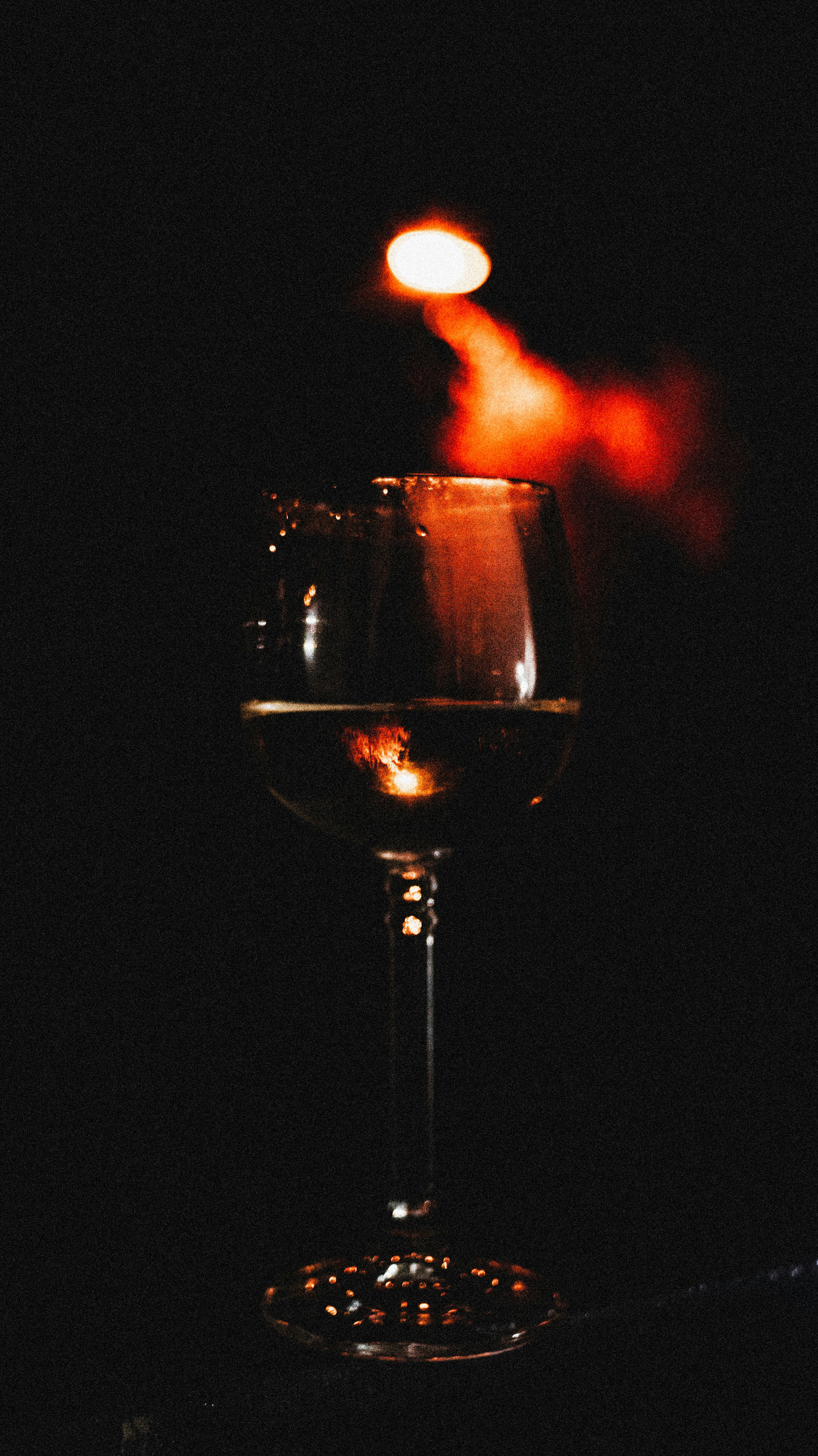 Elegant Crystal Wine Glass