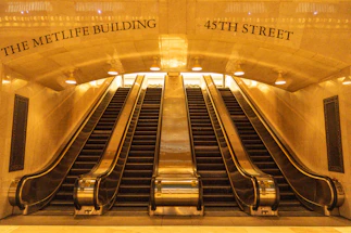 Photo of the koriyaska & rmk elevator company office building in Pitampura, Delhi.