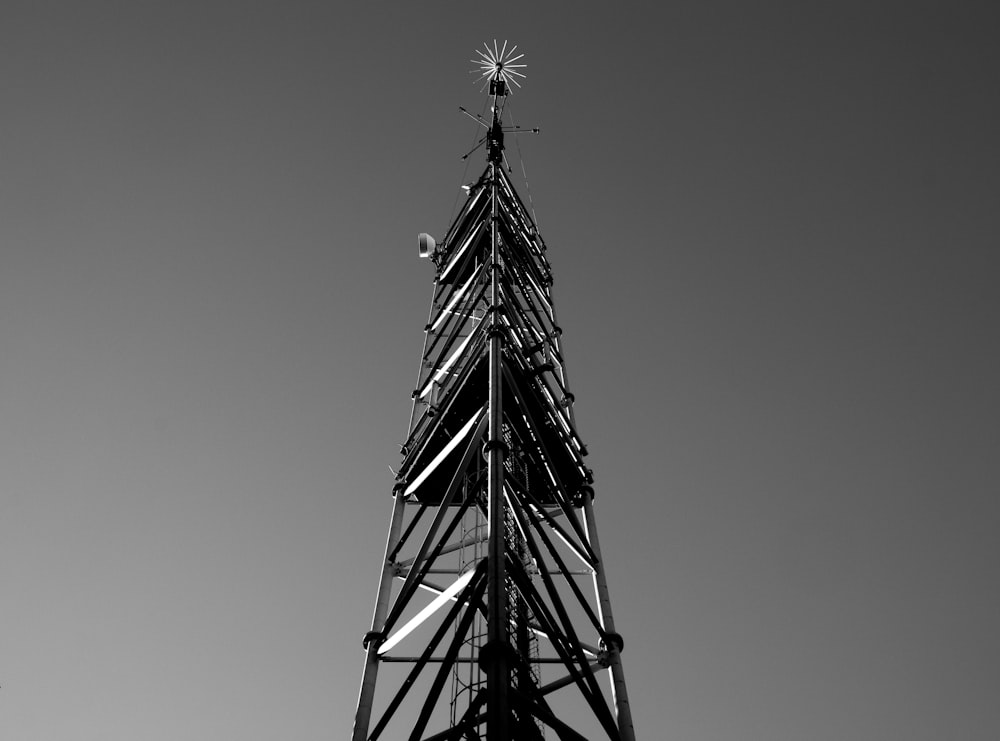 a black and white photo of a tower