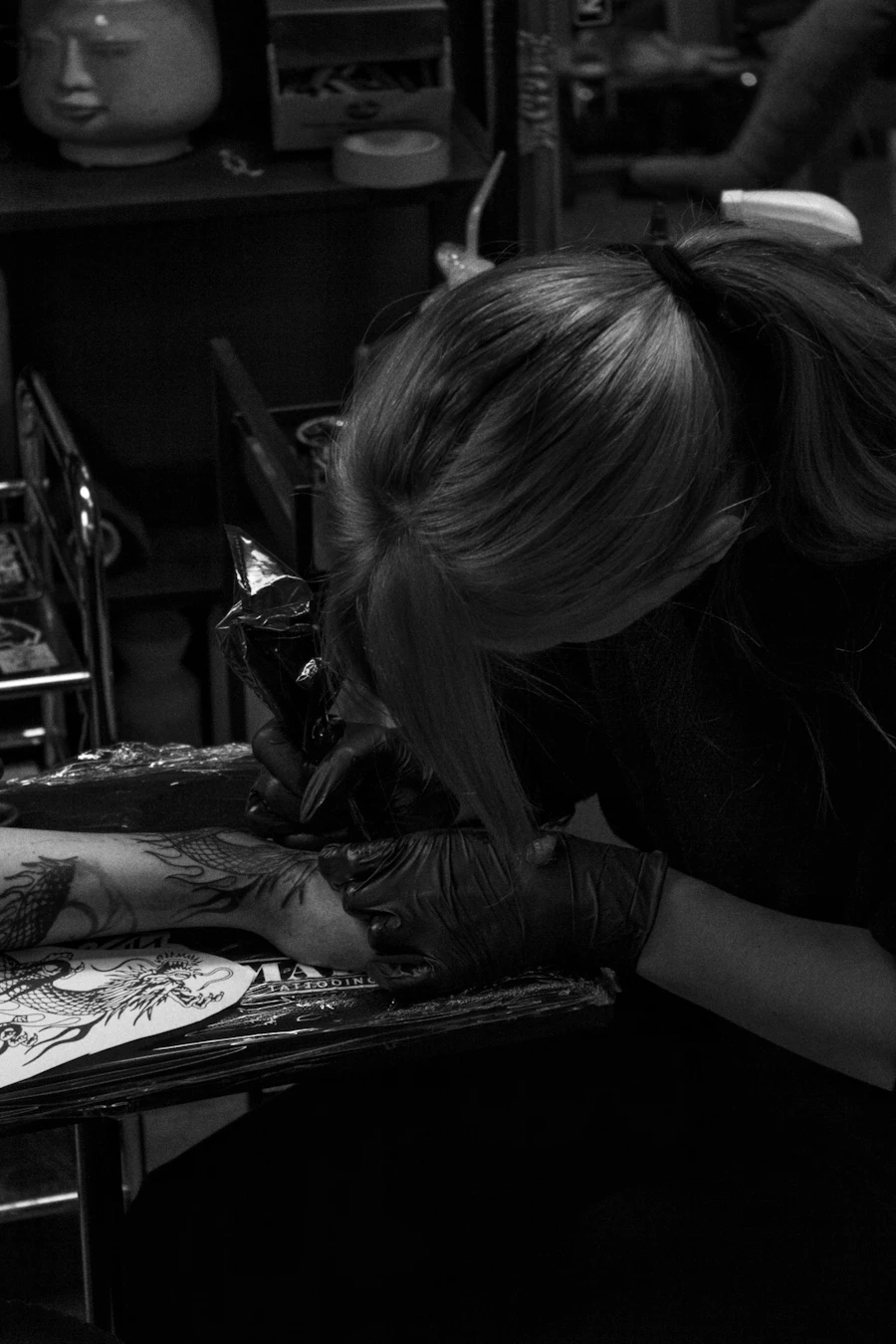 Dana Kowalski tattooing