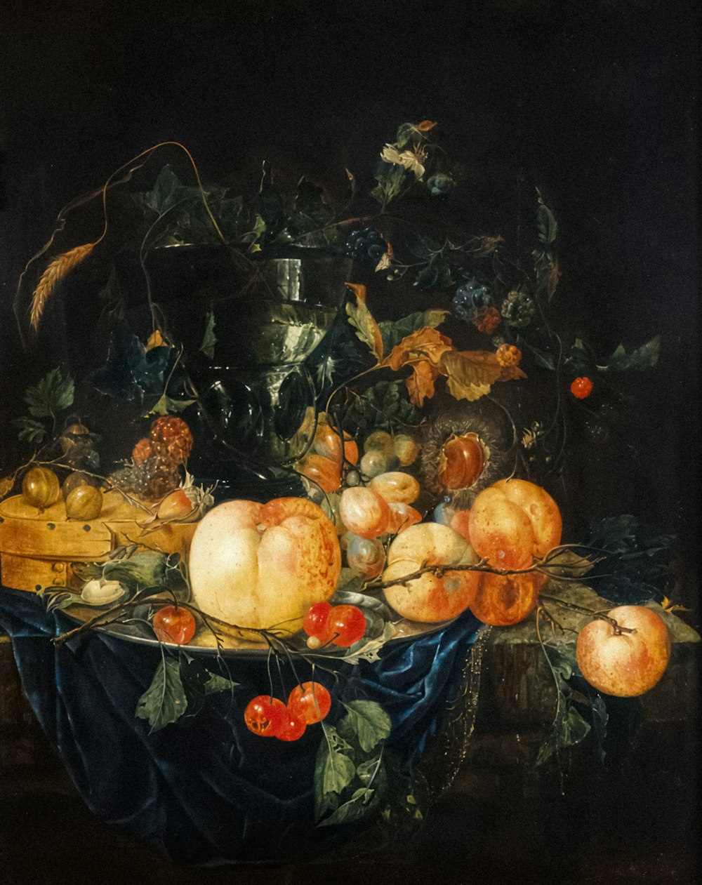 uma pintura de frutas sobre uma mesa com um vaso