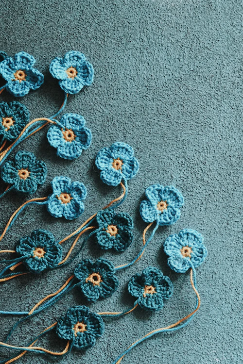 Crocheted flowers