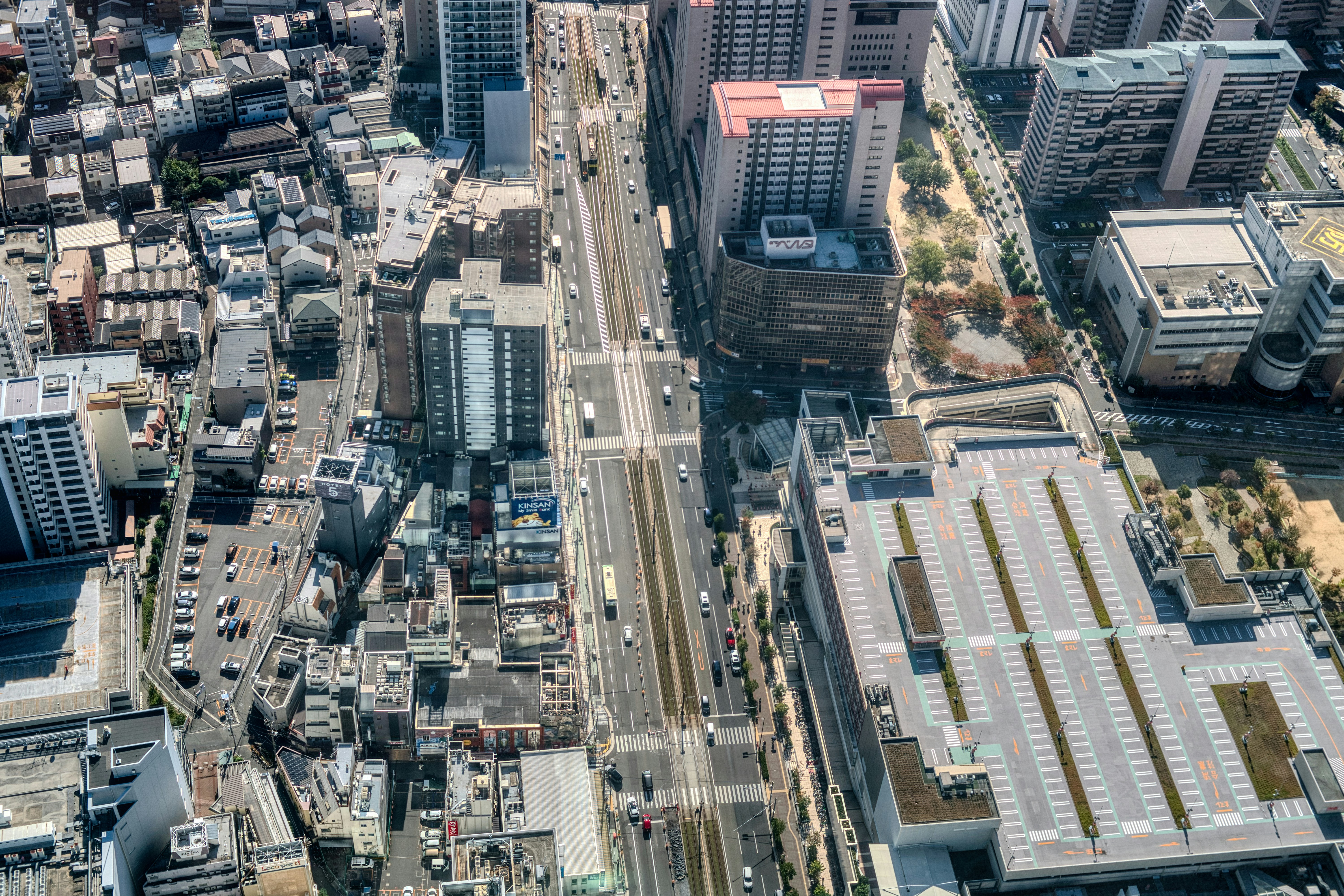 Photo by thomaskinto