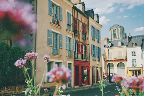 Façades du port de Le Mans