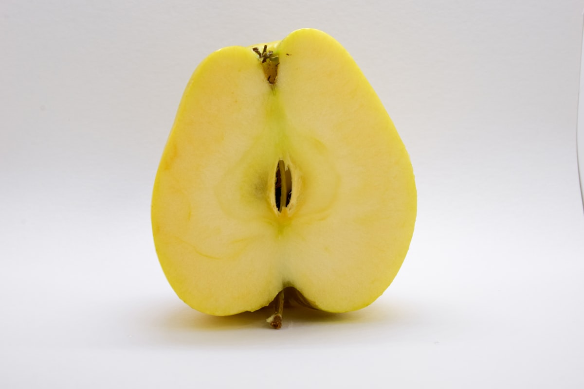 Apple lanza los AirPods Max 2 y quiere que te quemes 3 mil reales en unos audífonos — mientras el mercado se incendia