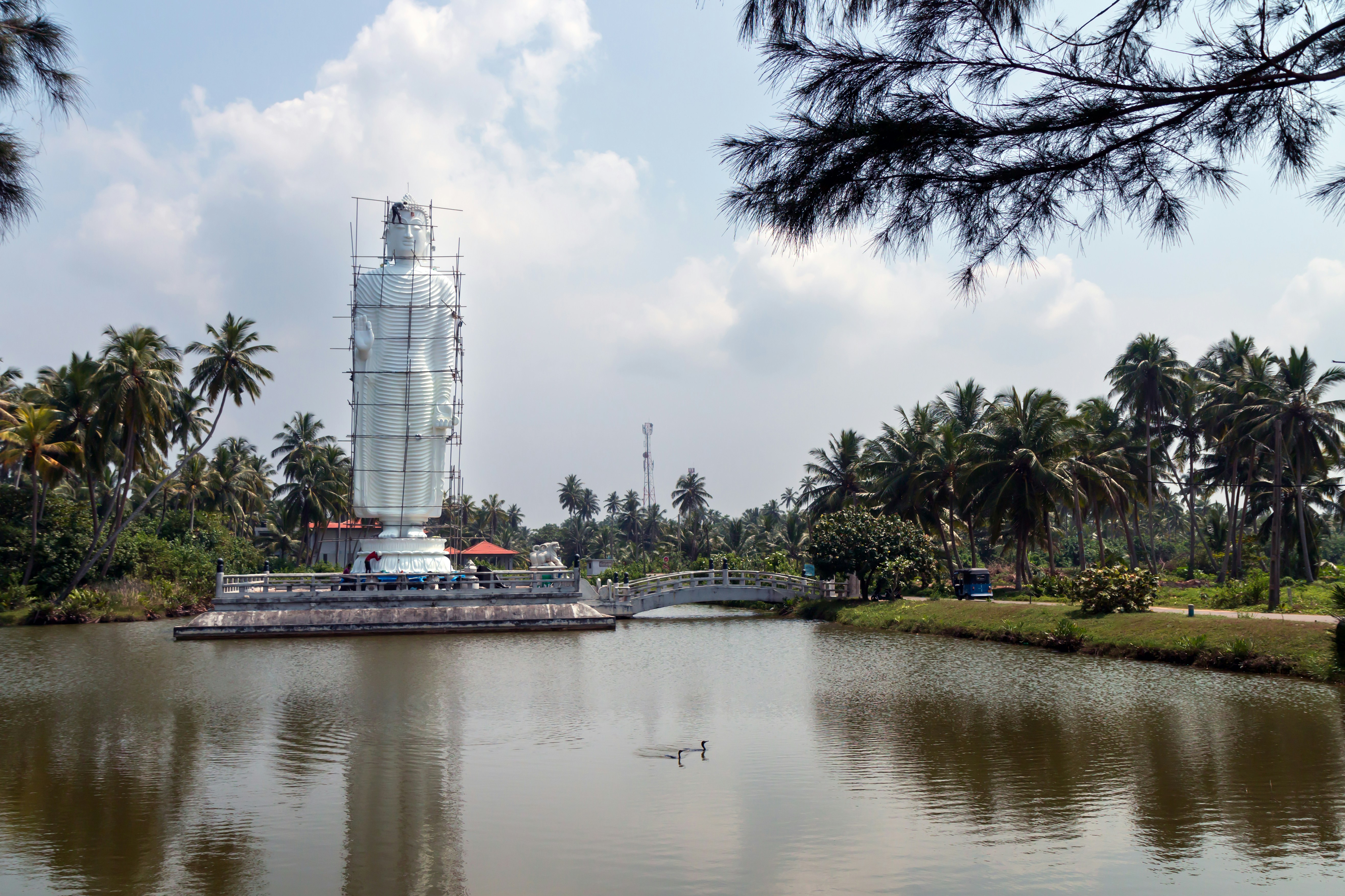 India Rushes Fuel Shipment to Sri Lanka as Supply Crisis Looms