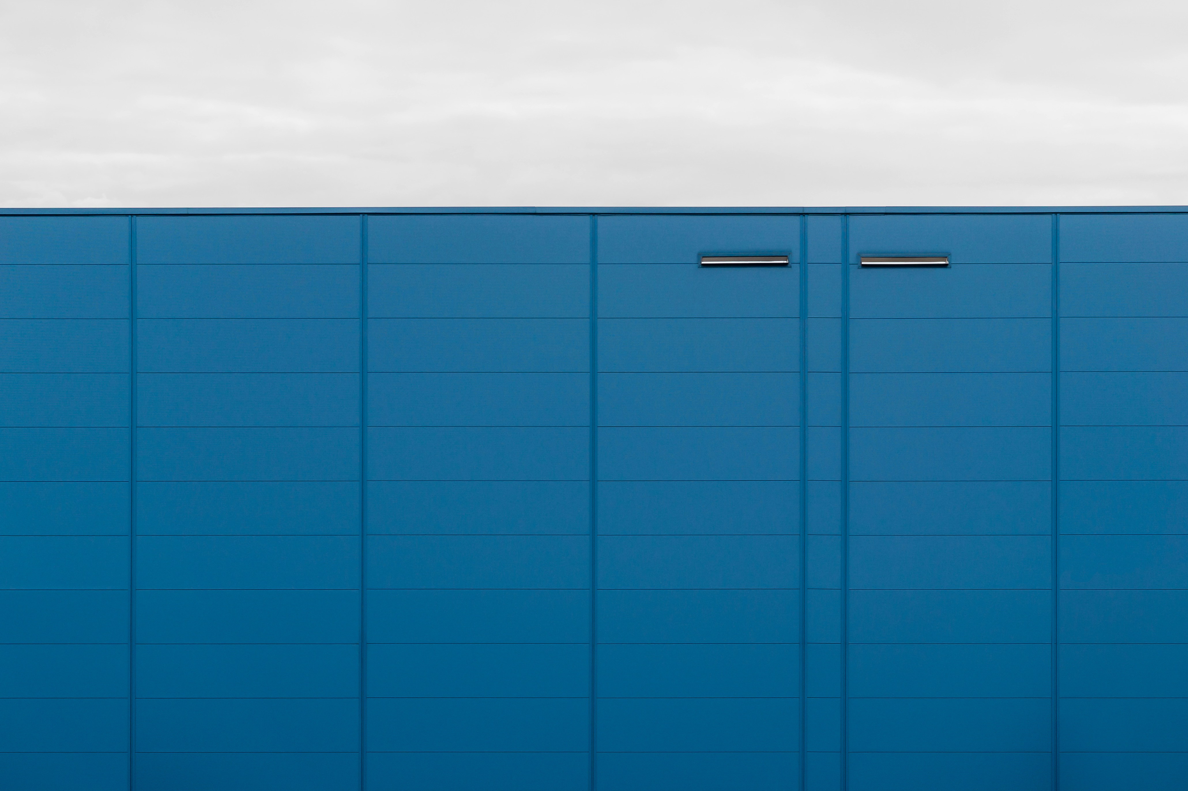 Photo by simeongalabov