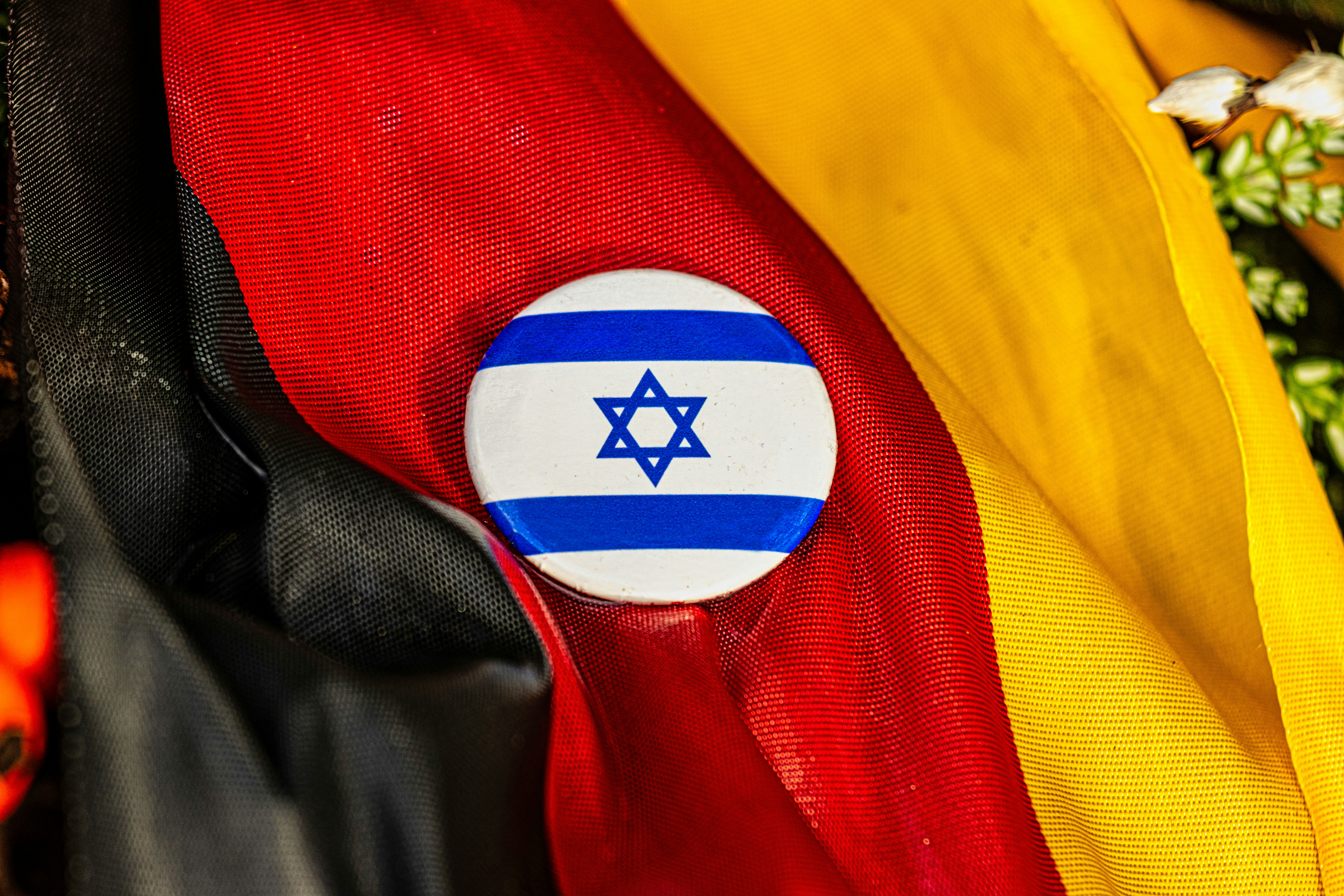 The five-colored Druze star symbol