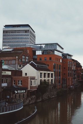 Purchasing property in the UK