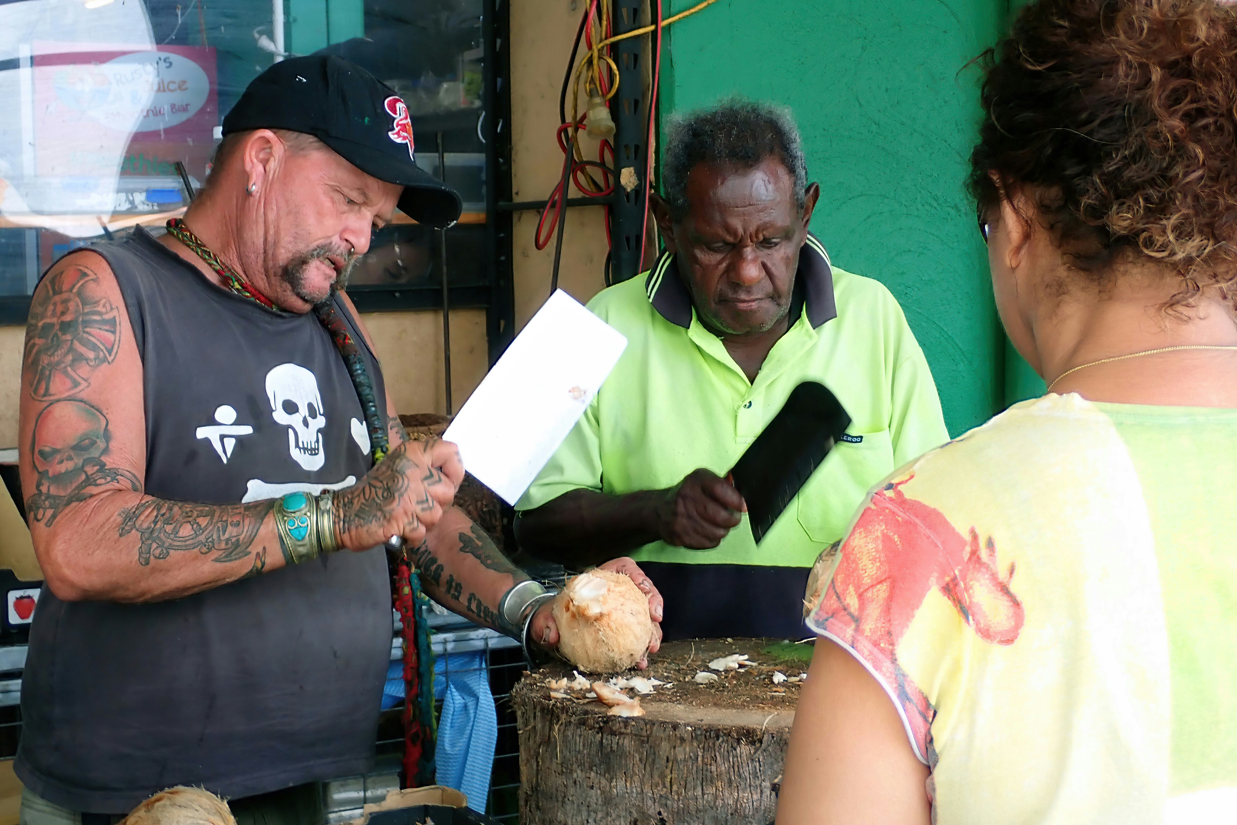 Lo que no se olvida: Familias caribeñas y el arte de pasar el alma de una generación a otra