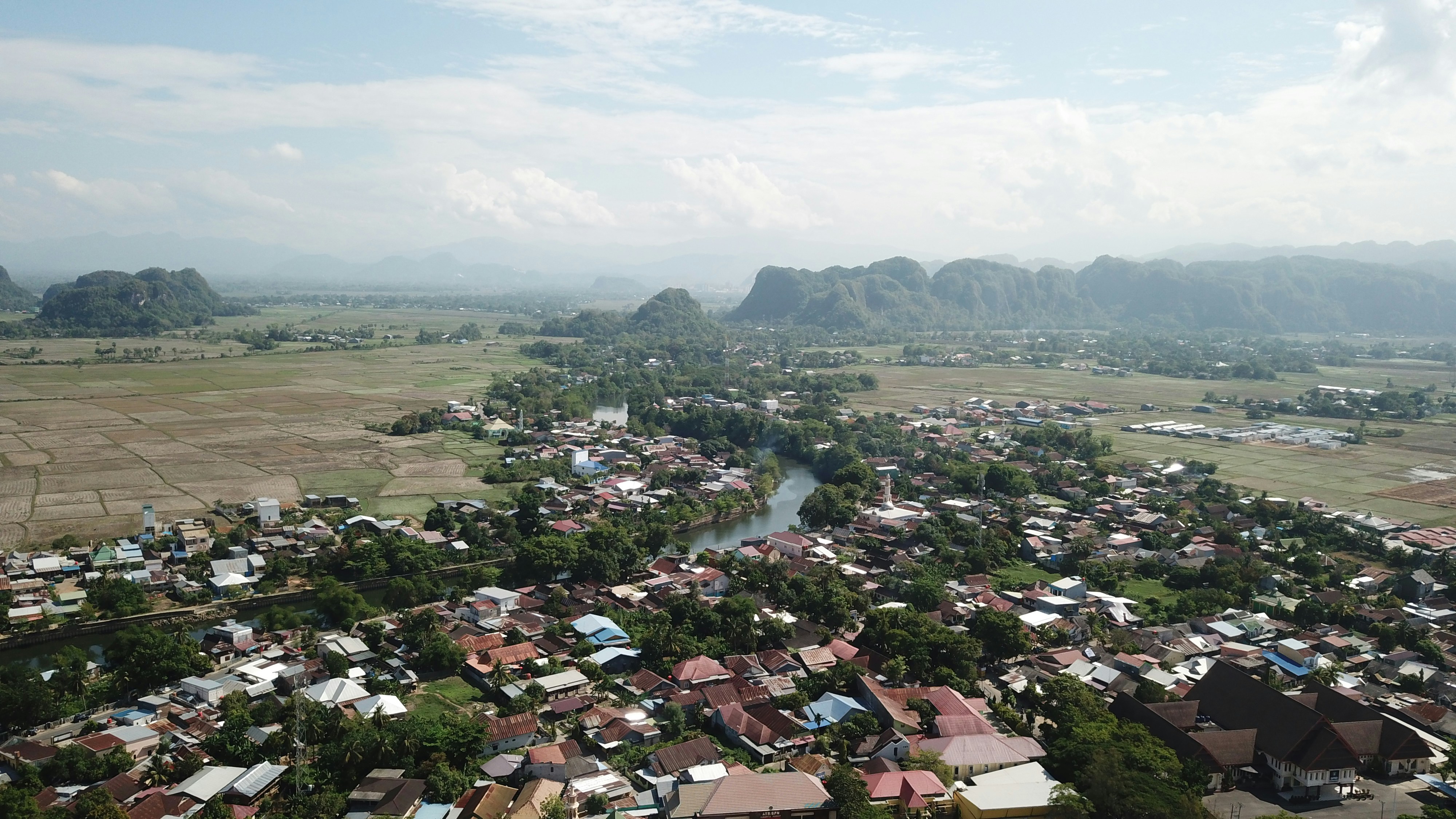 Photo by hasbidocumentary