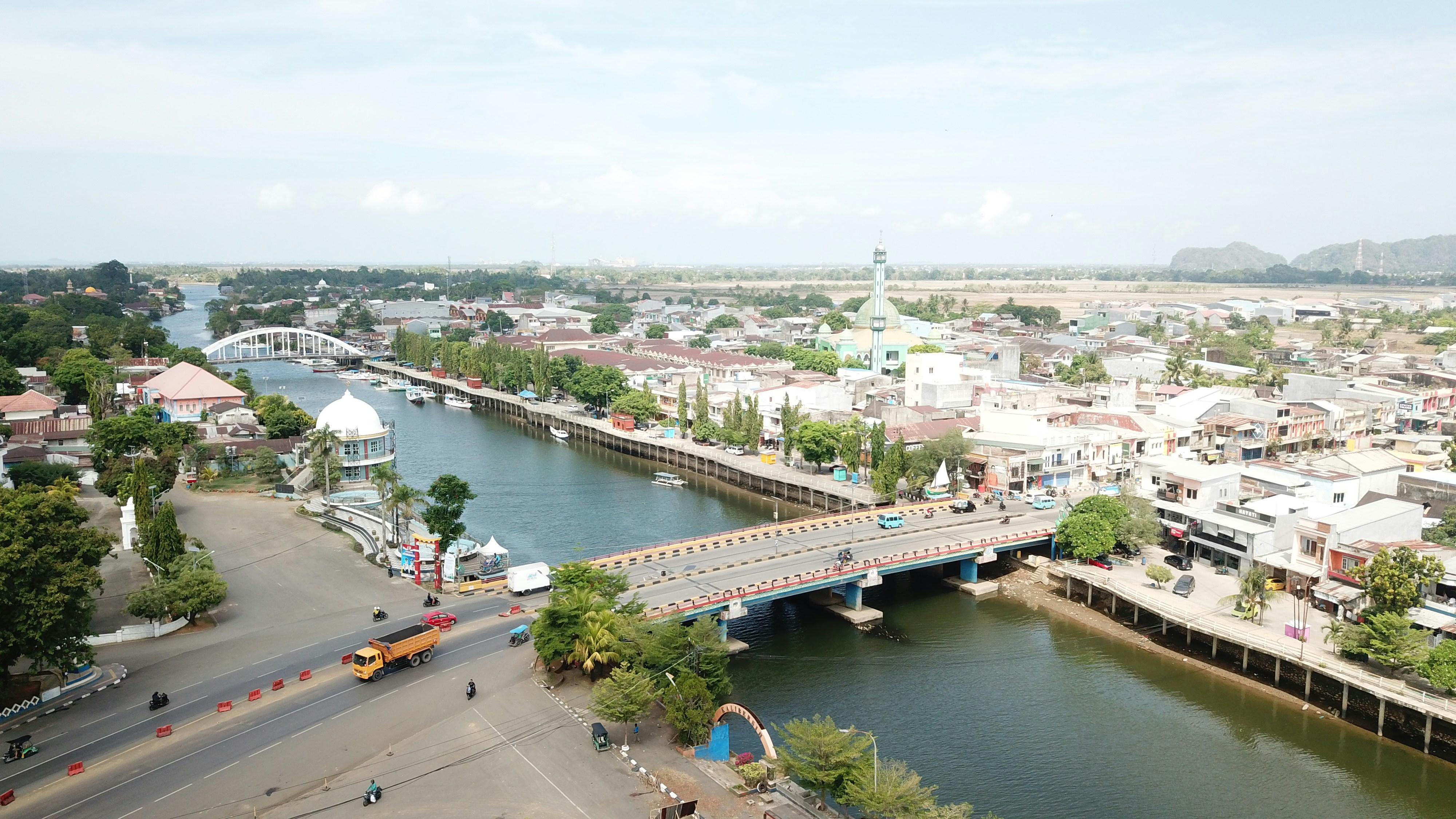 Photo by hasbidocumentary