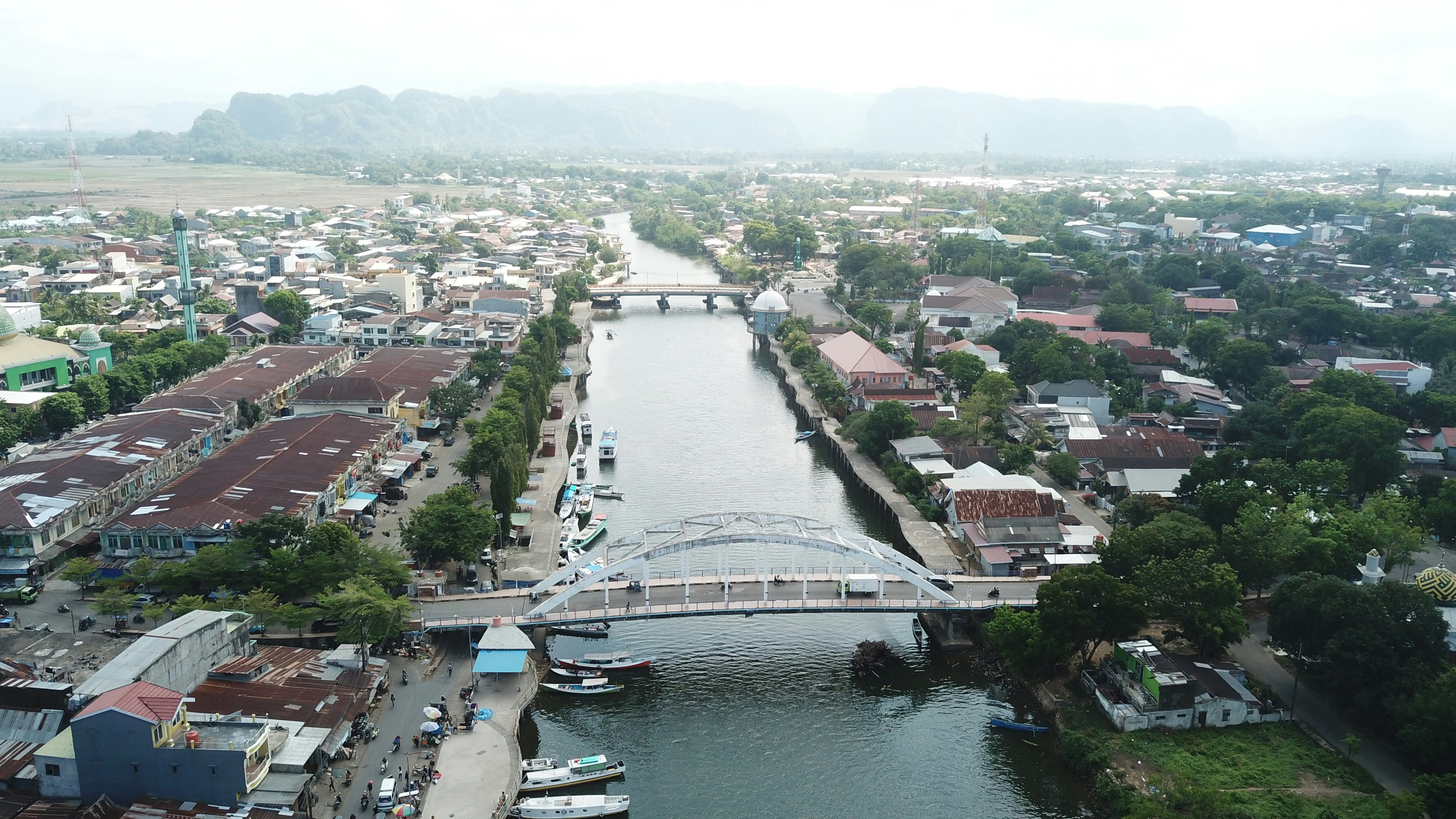 Photo by hasbidocumentary