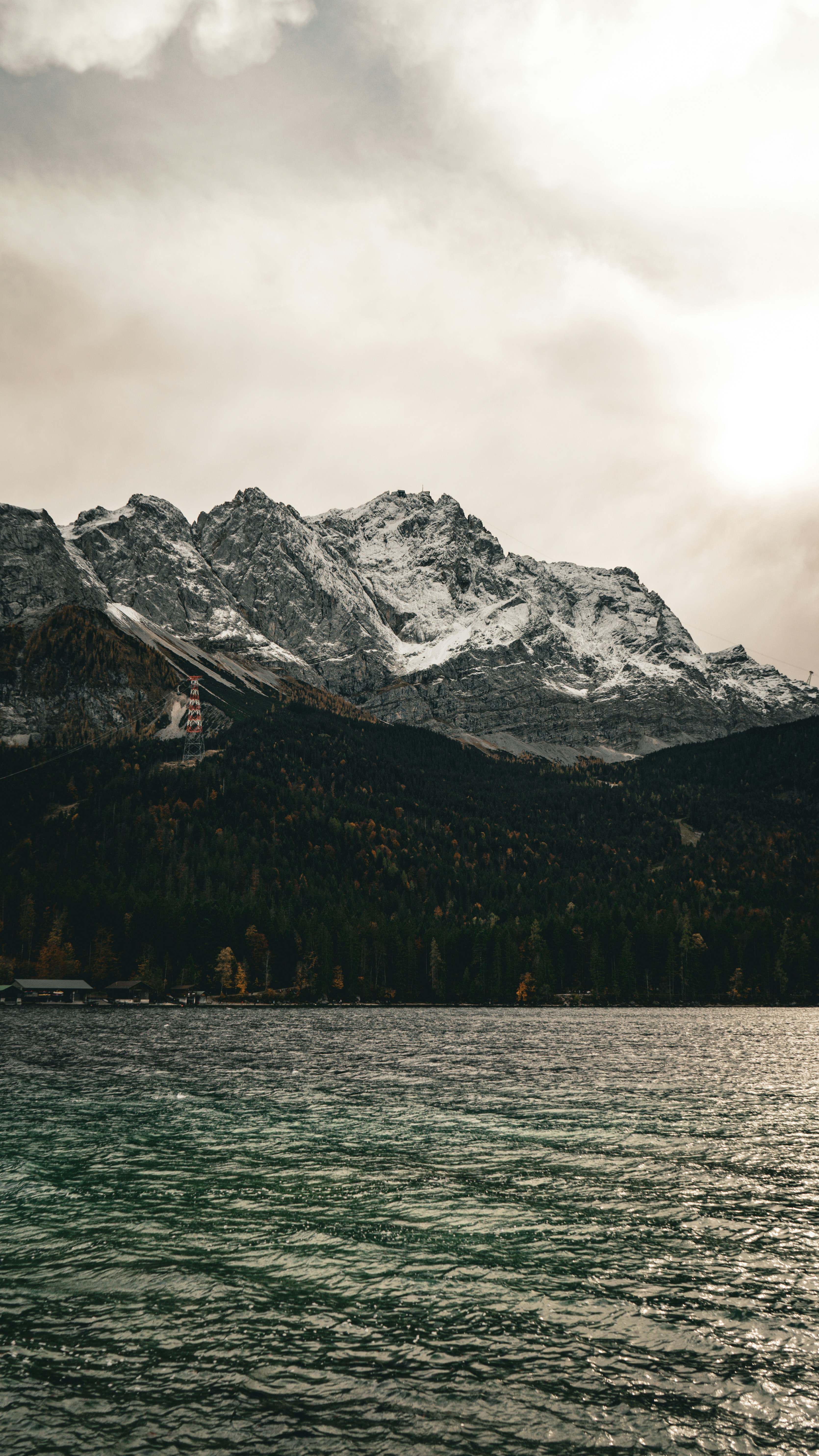 Photo by danielsiebert