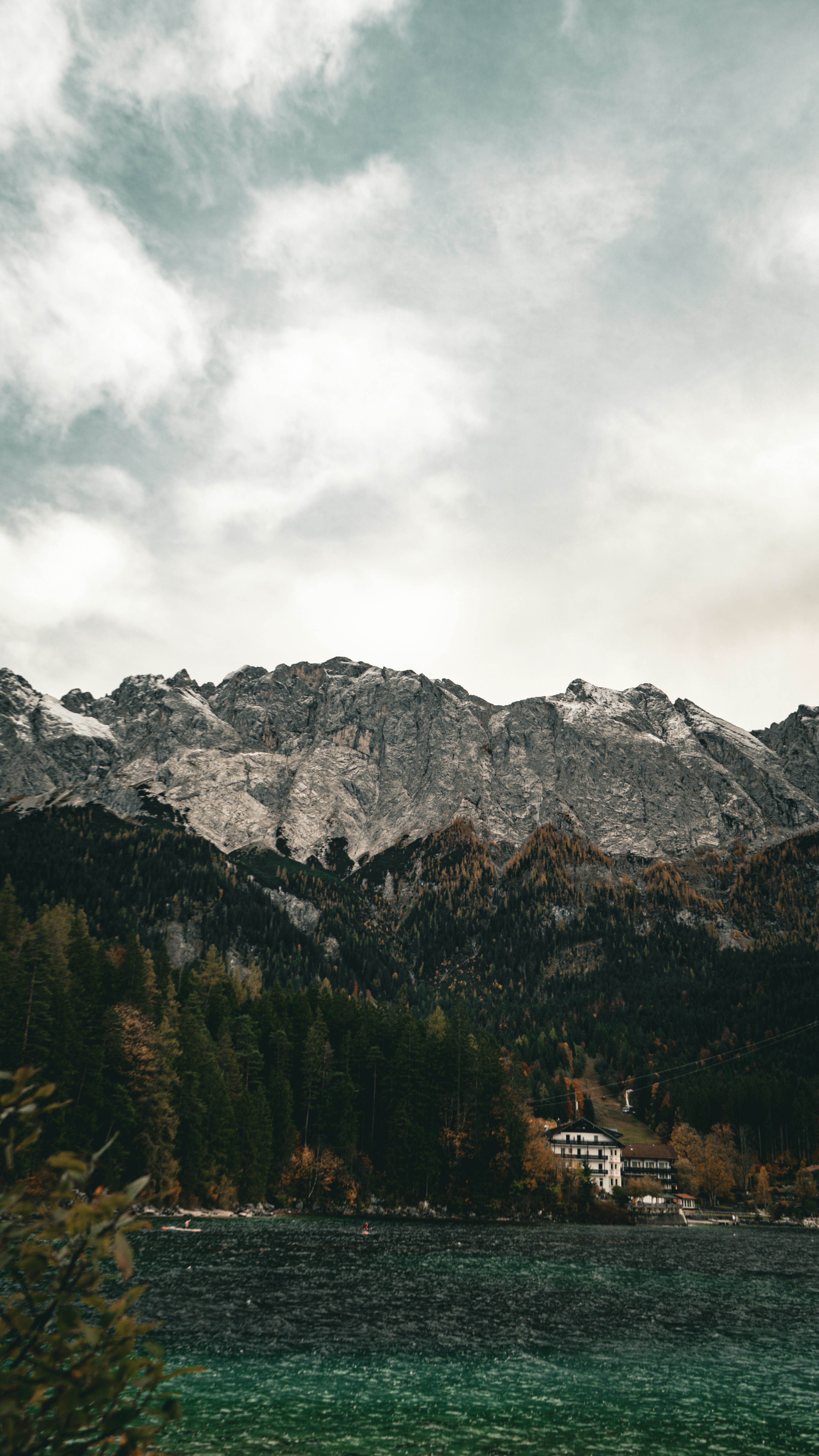 Photo by danielsiebert