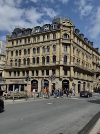 a large building on a city street corner