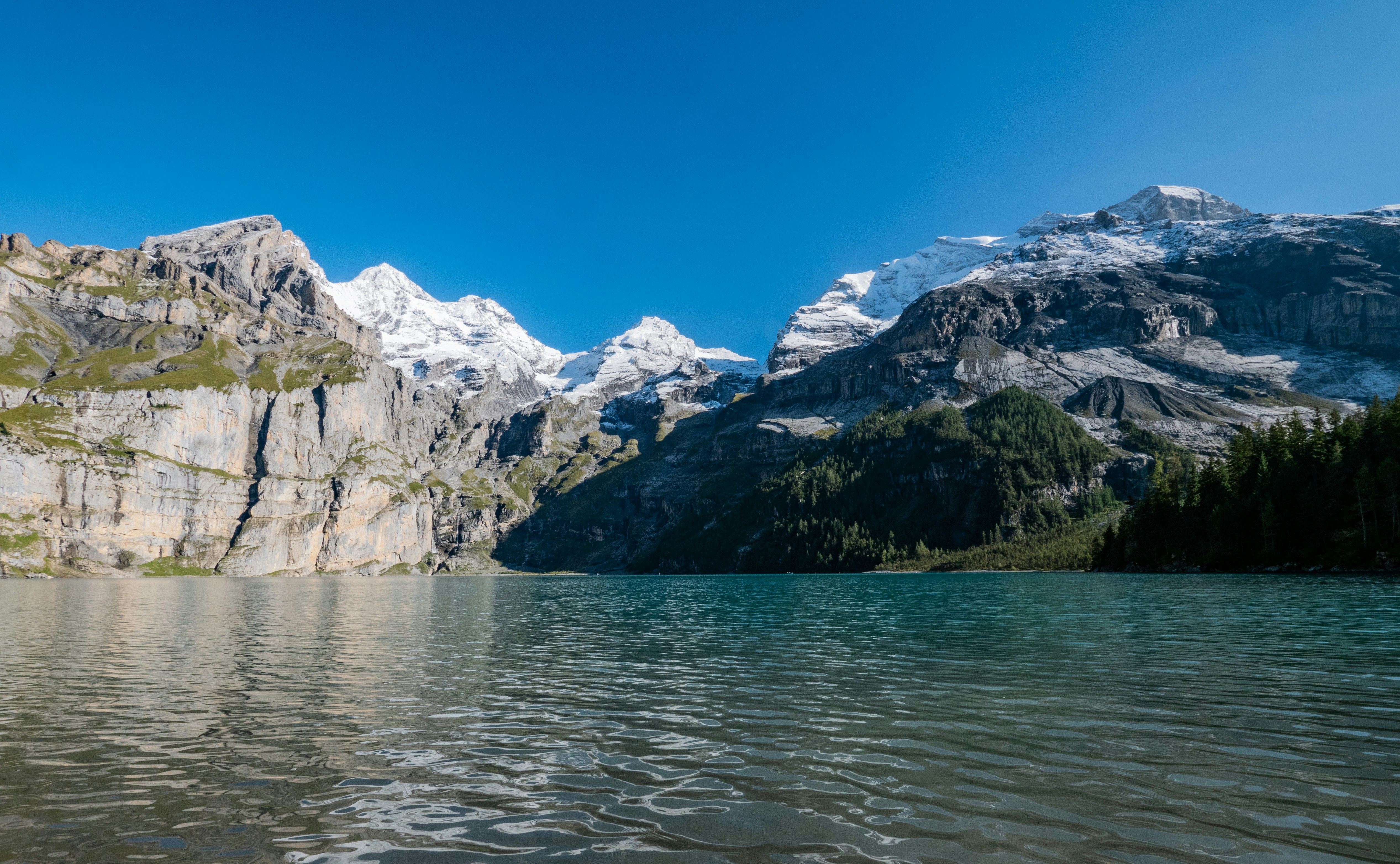 Photo by poli_graphy