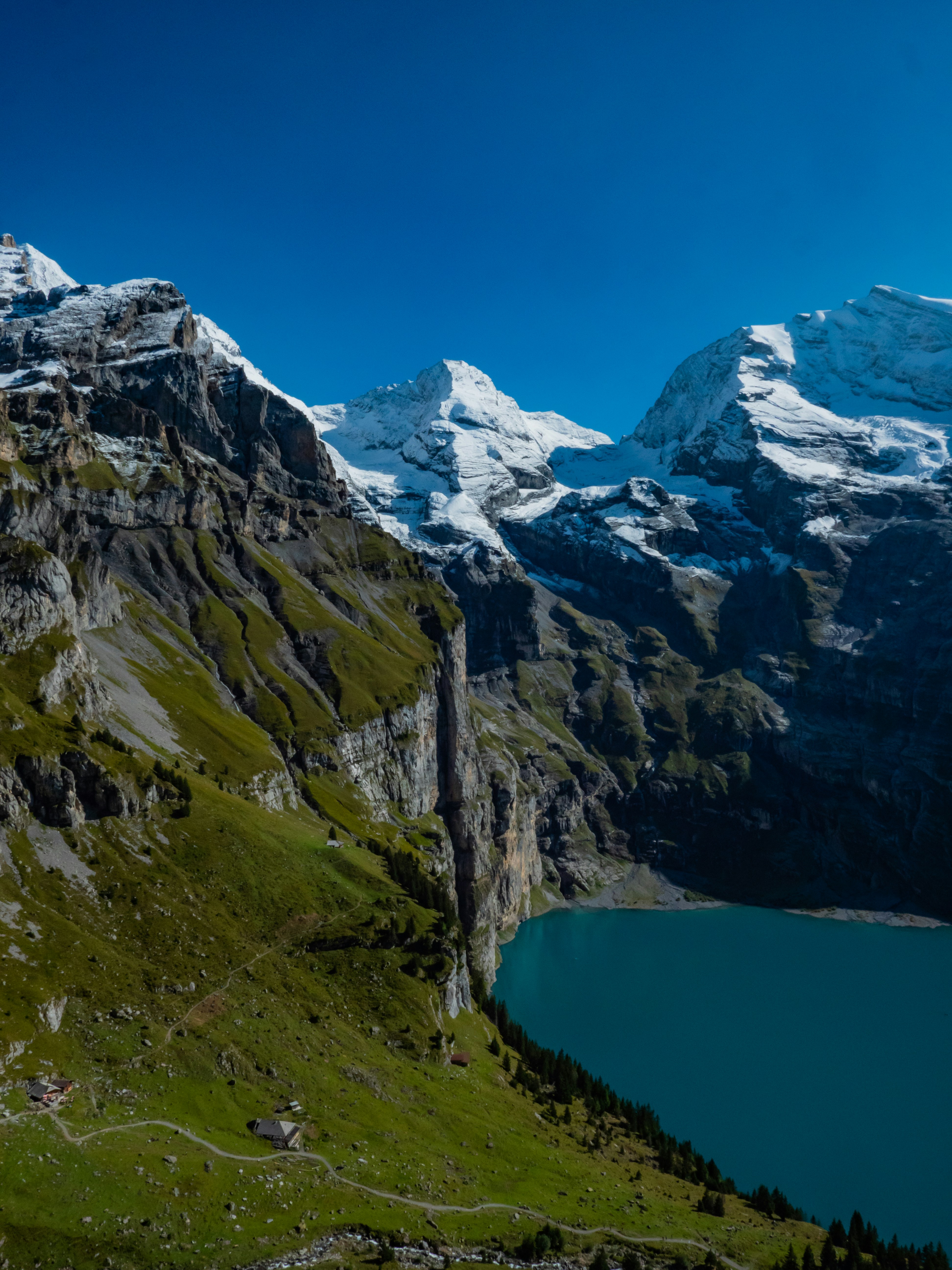 Photo by poli_graphy