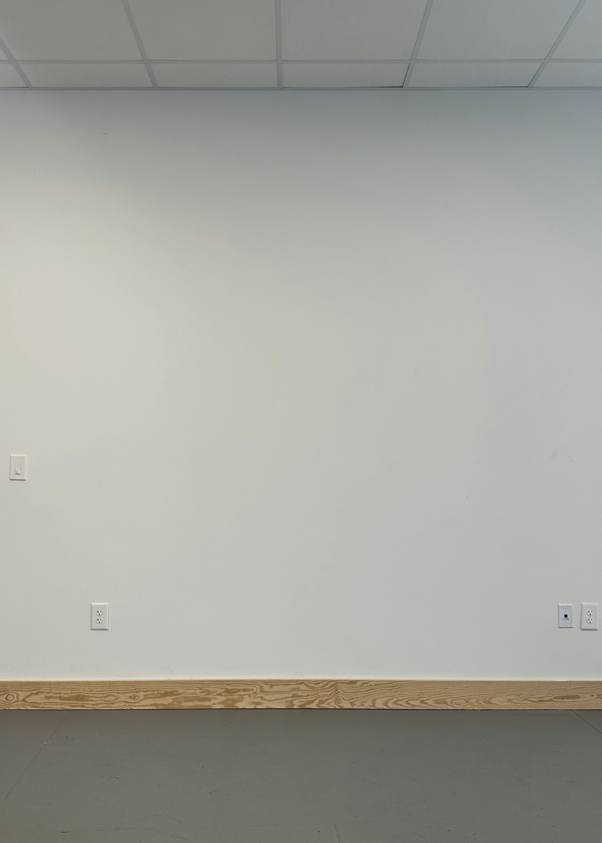 Peel & Stick Baseboard