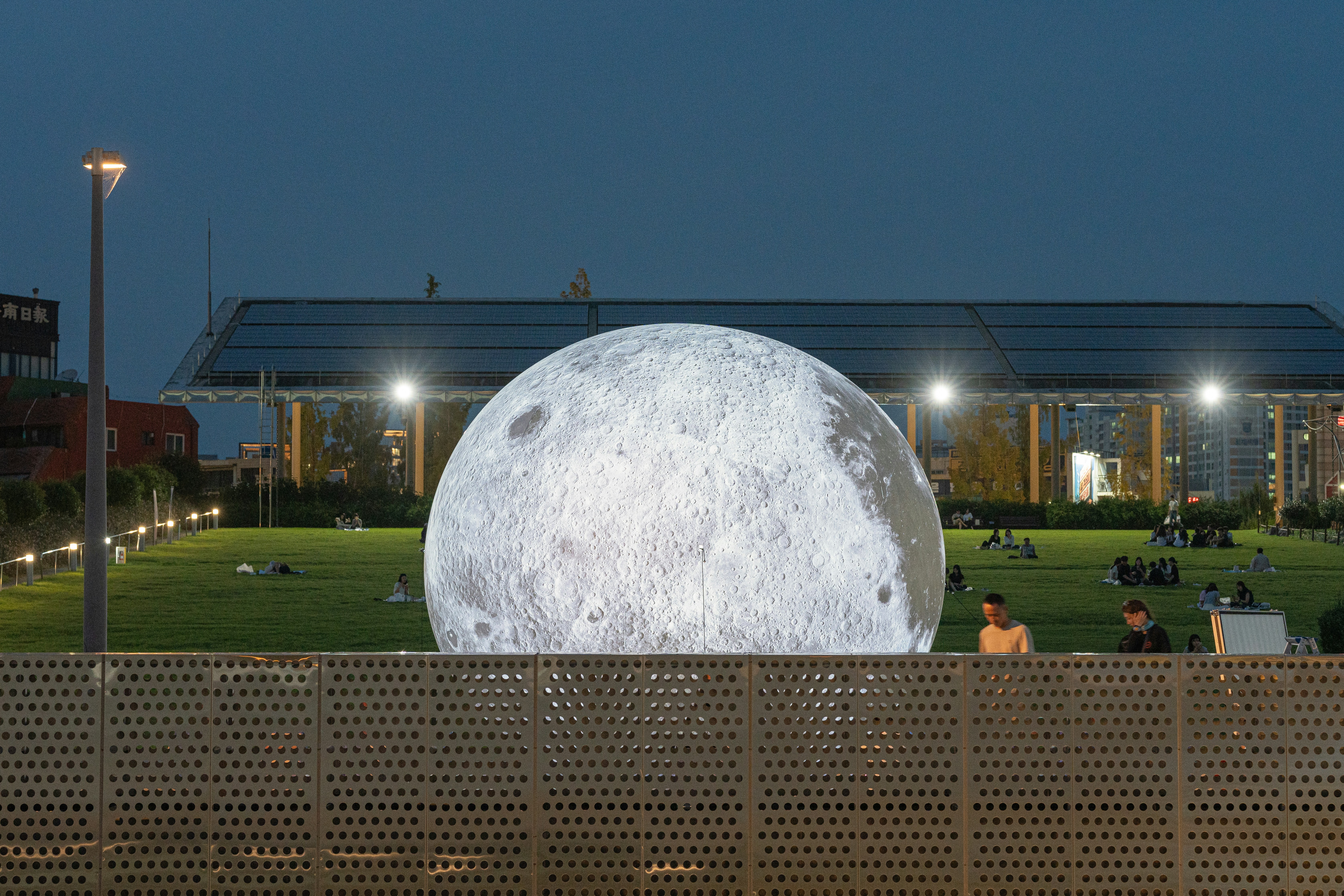 Harnessing the Power of Nuclear Reactors on the Moon: A New Frontier in Space Energy