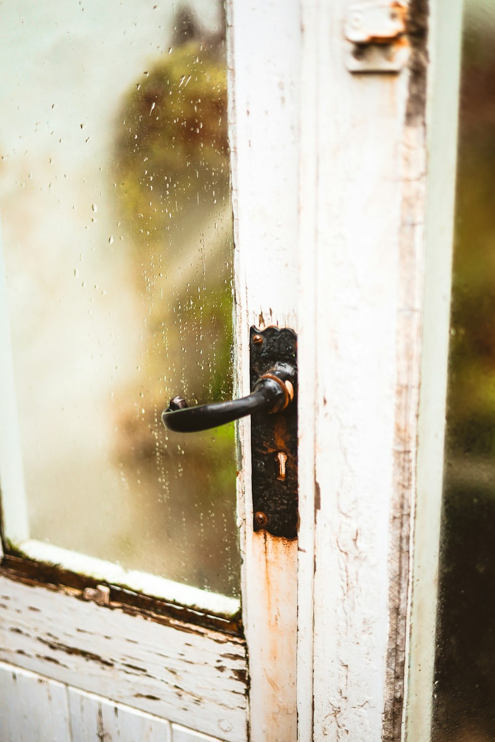 a close up of a door handle on a door