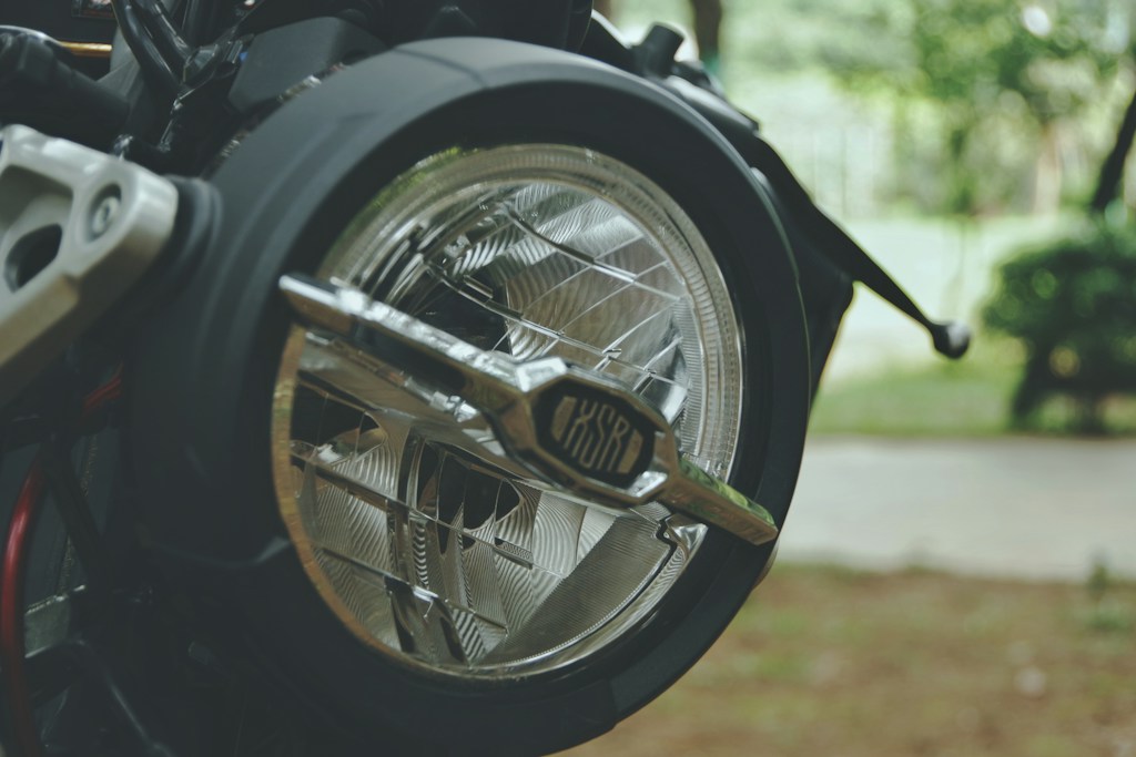 Compact Power Light