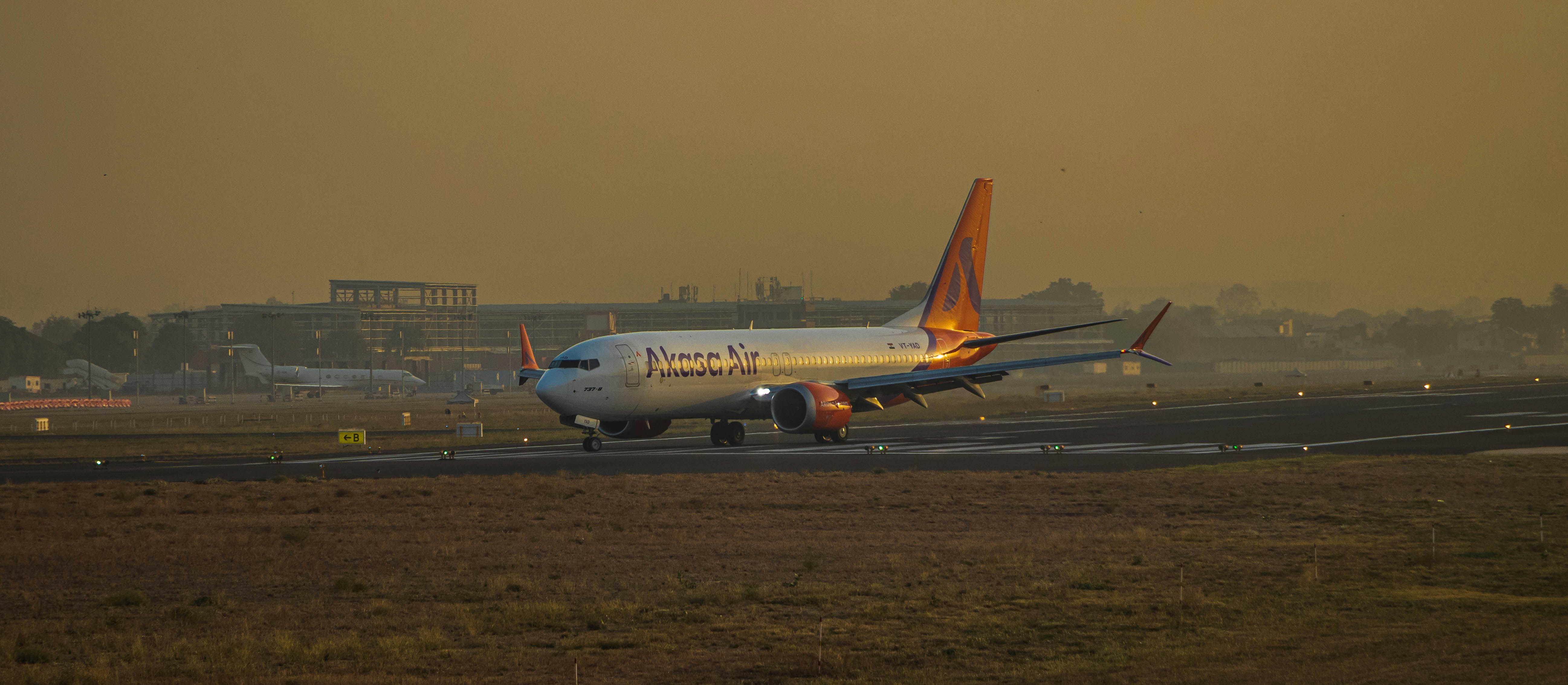 Indian Airlines Secure Jet Fuel Delay — Boosts Airline Stocks and Cuts Cost Pressure