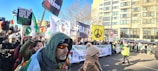 A peaceful demonstration promoting solidarity and dialogue.