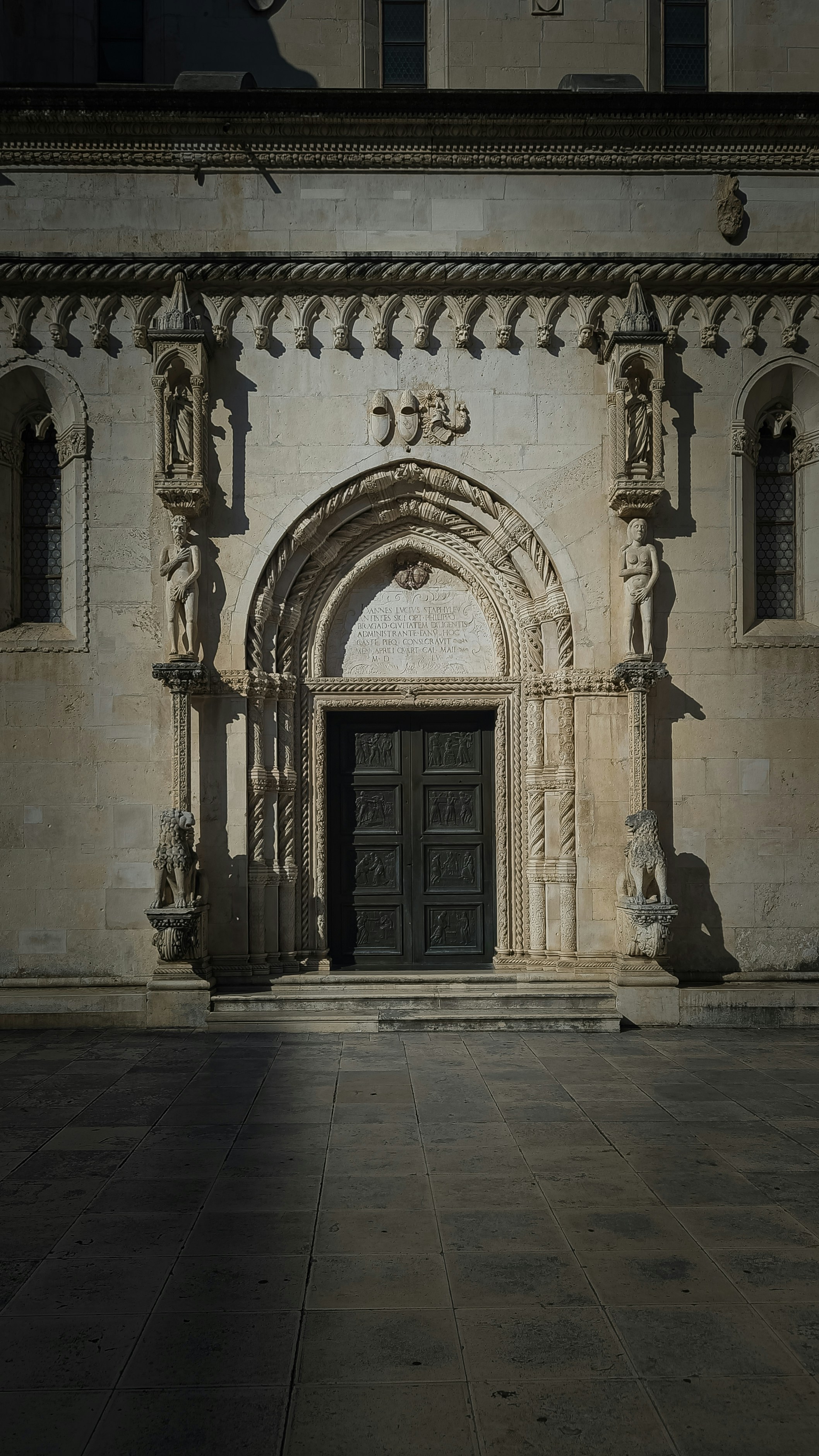 Photo by vjeblackbirdlion