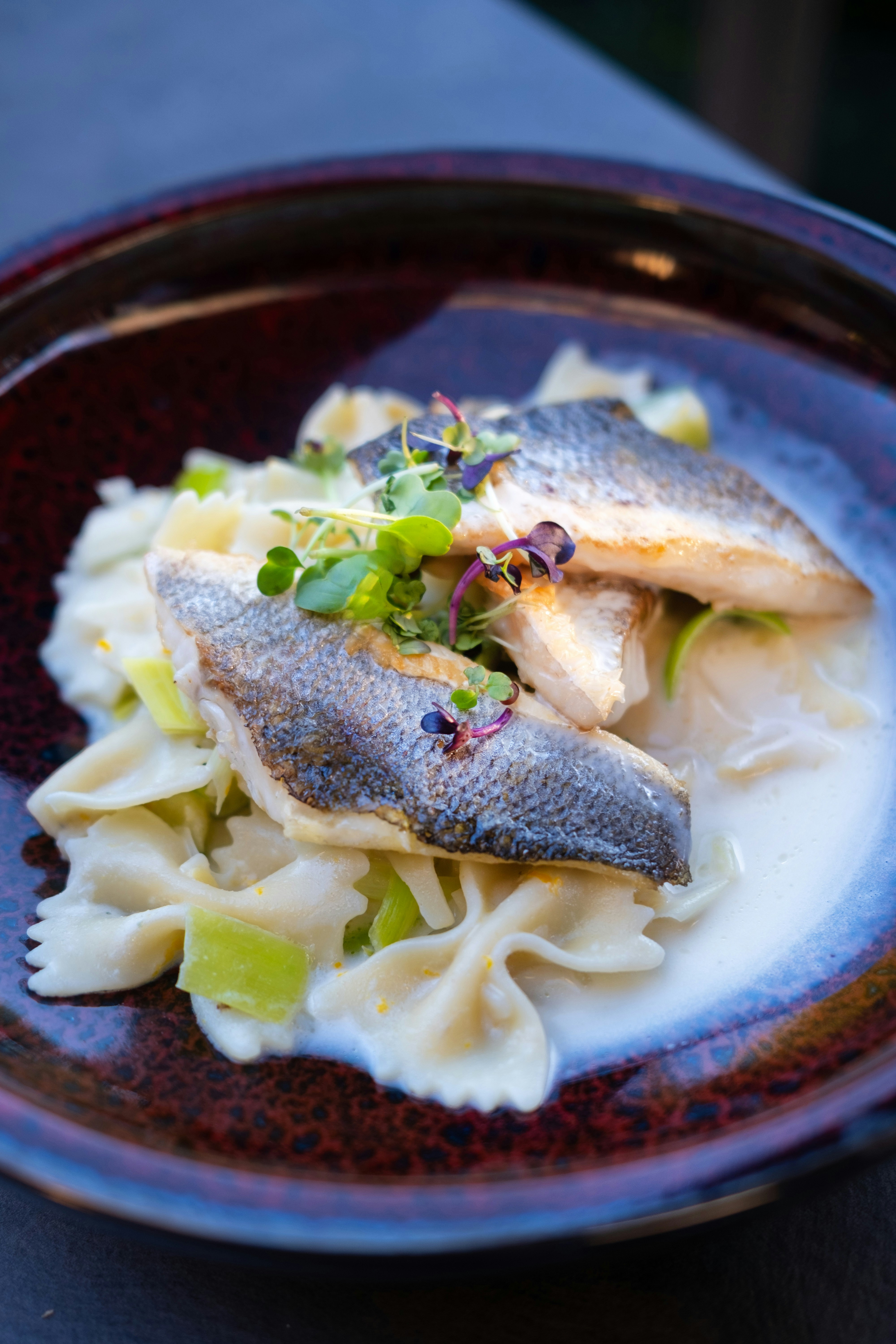 10 Recettes de Poisson Prêtes en Moins de 20 Minutes pour les Soirs Pressés