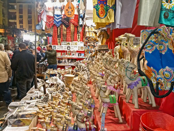 A vibrant market scene in Cairo showcasing local crafts.